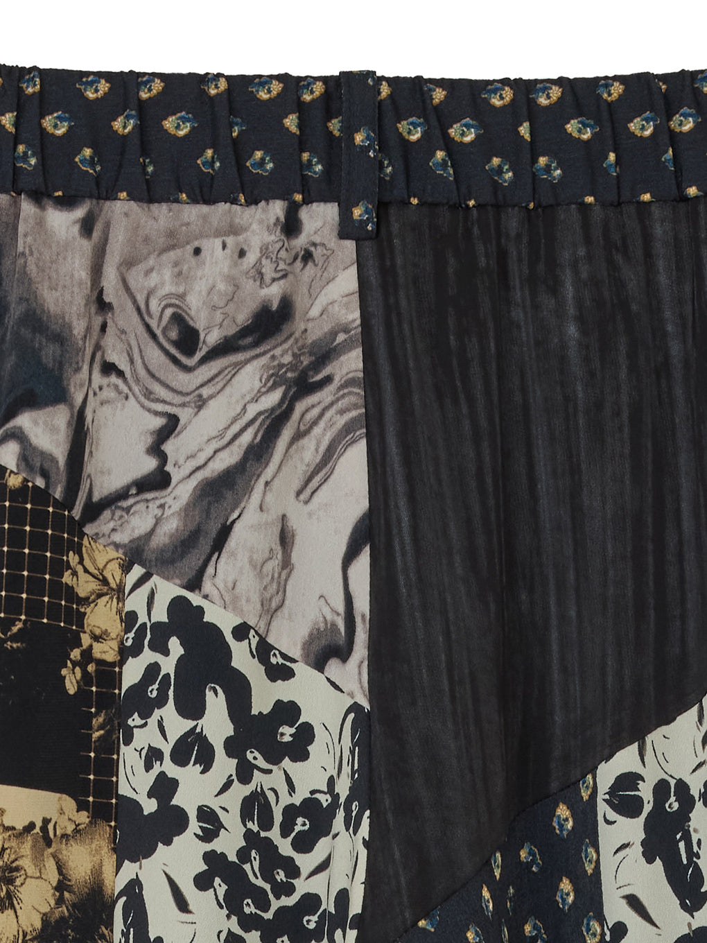 MEDI VARIOUS PATTERN TUCK PANTS