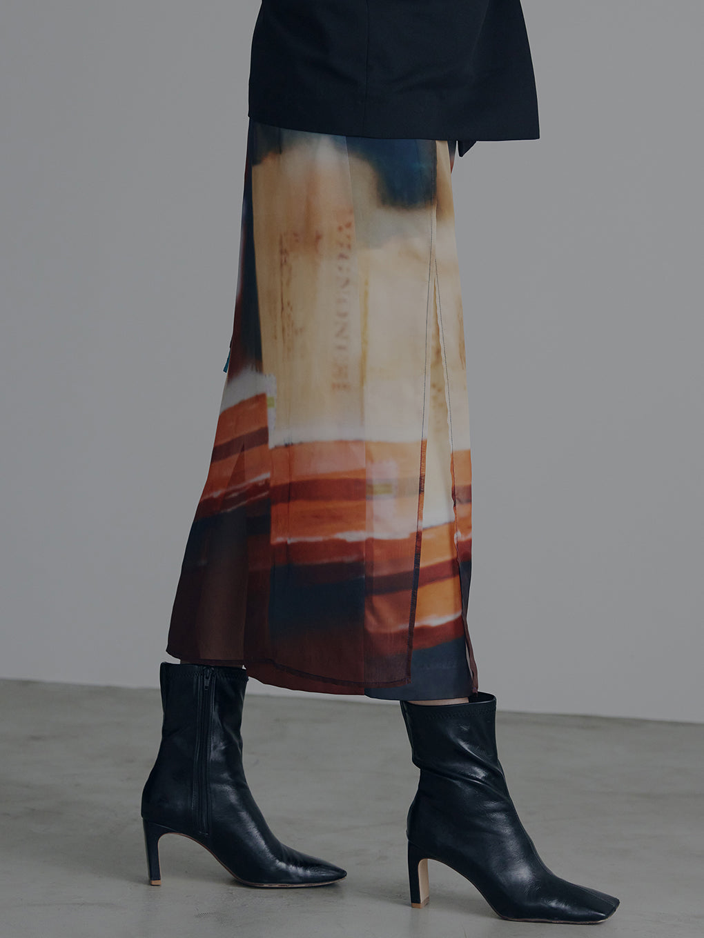 DAILY LIFE SCENERY SHEER SKIRT 