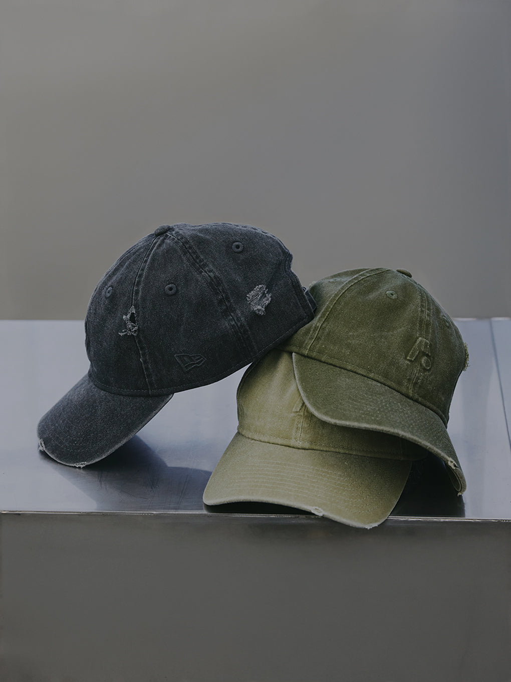 NEW ERA®×Ameri EMBOSS LOGO CAP