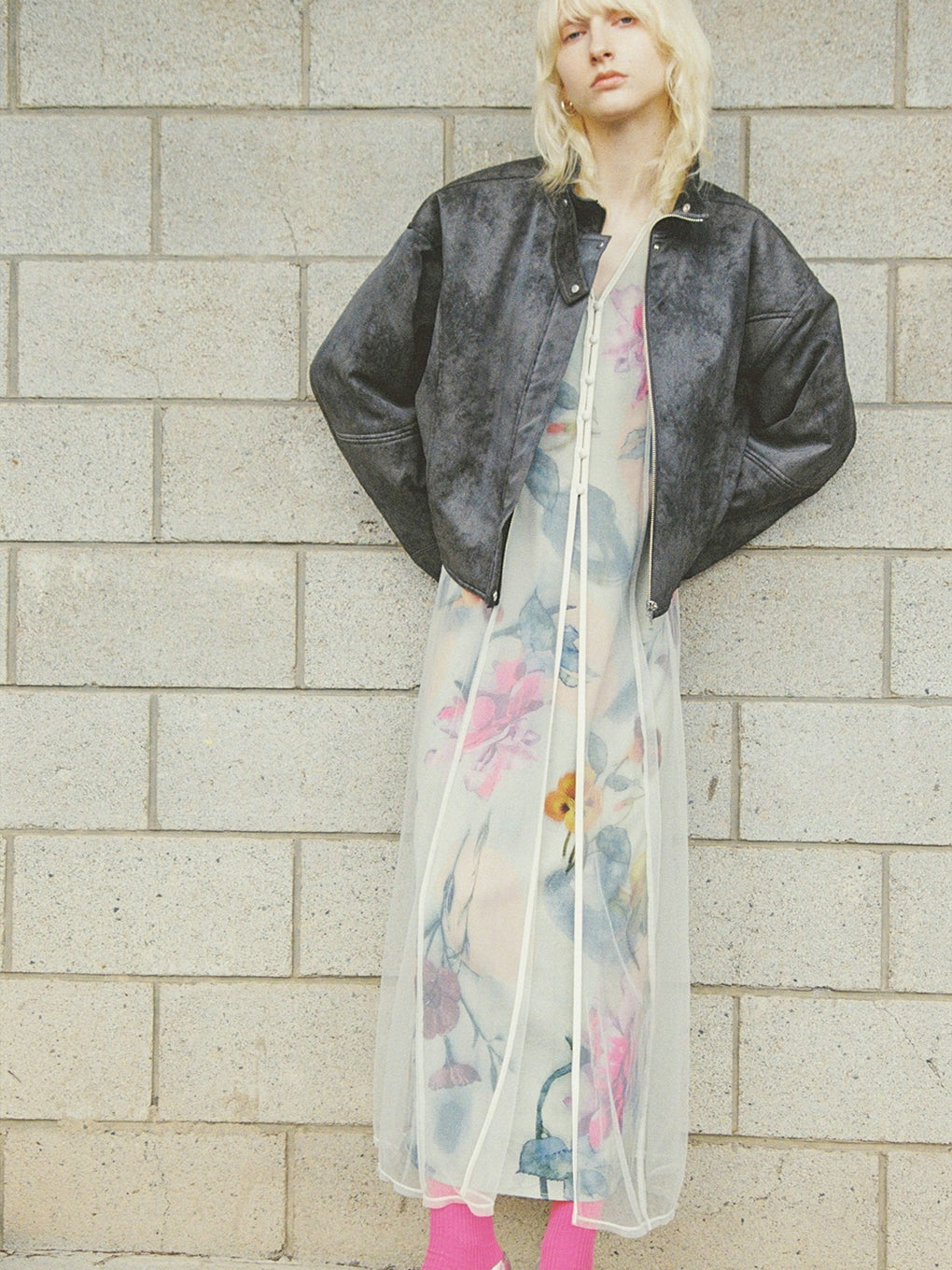 UND GRACE CHIFFON VEIL DRESS