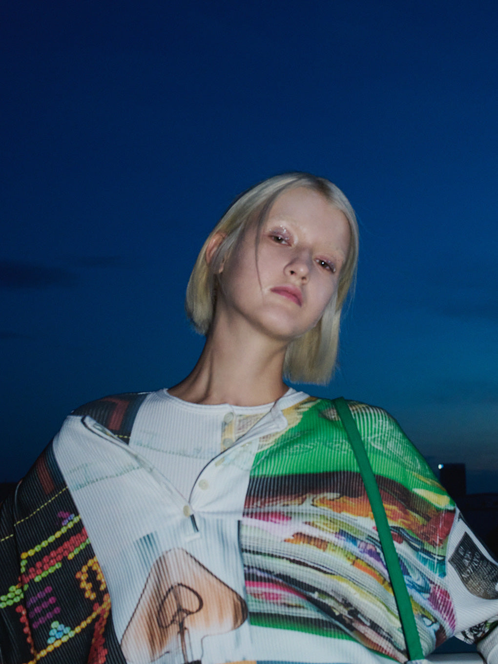 EMOTIONAL COLLAGE RIB TOP