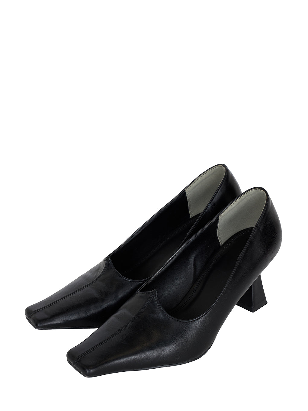 HEART CUT SQUARE TOE PUMPS