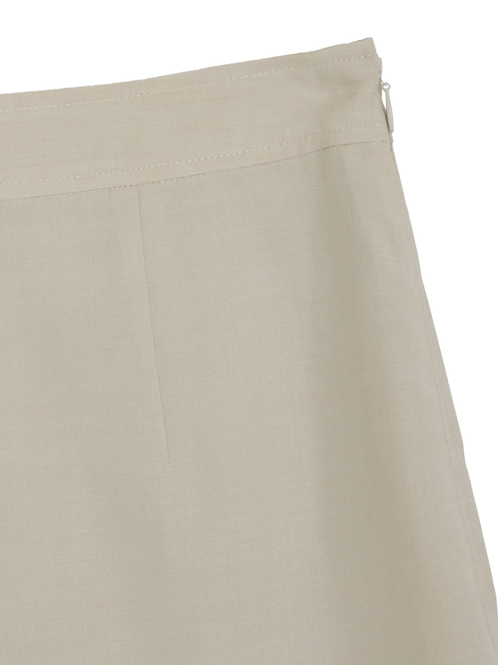MEDI LACE EMBROIDERY SHORT PANTS