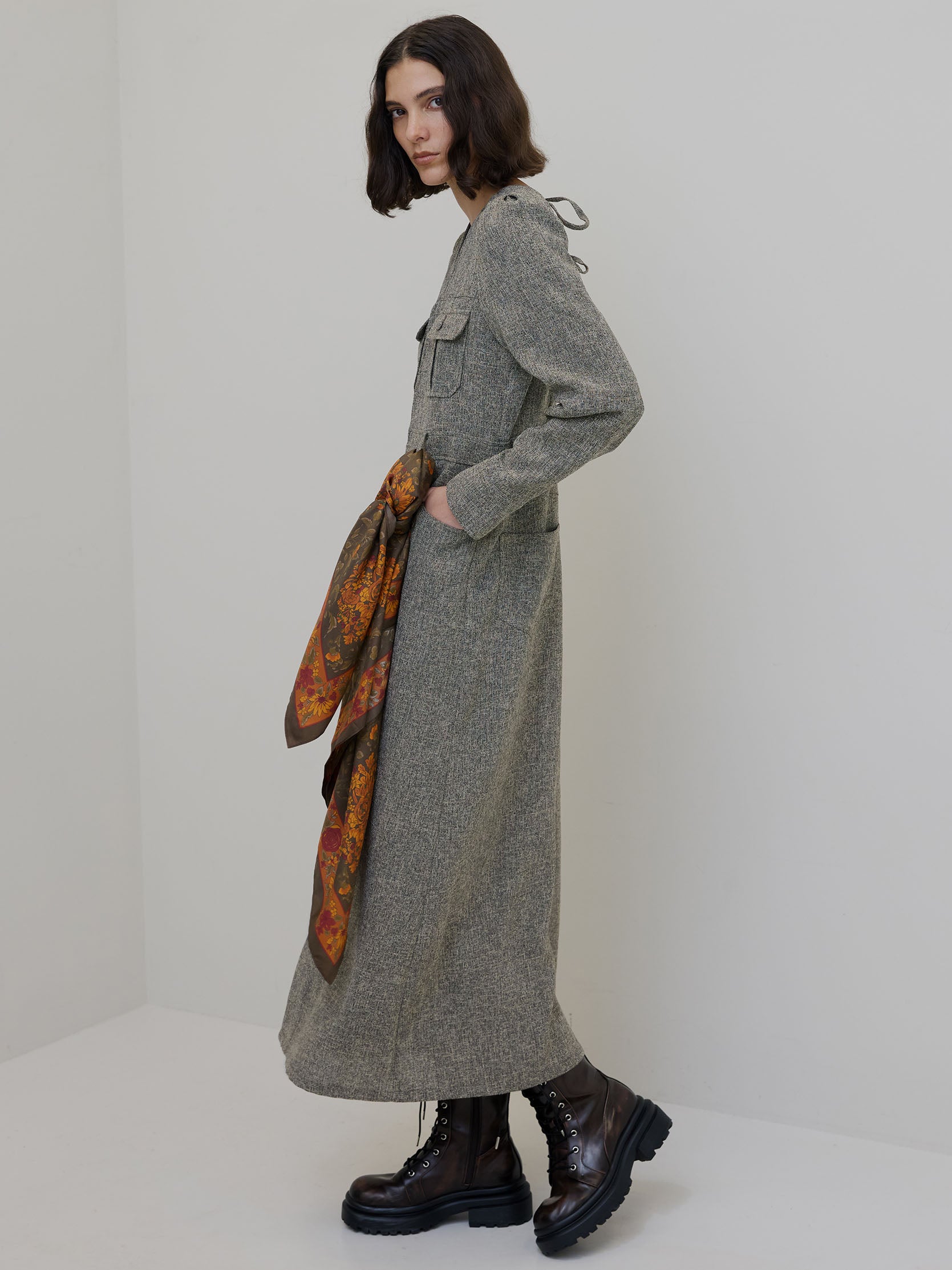 ADORABLE BACK RIBBON TWEED DRESS