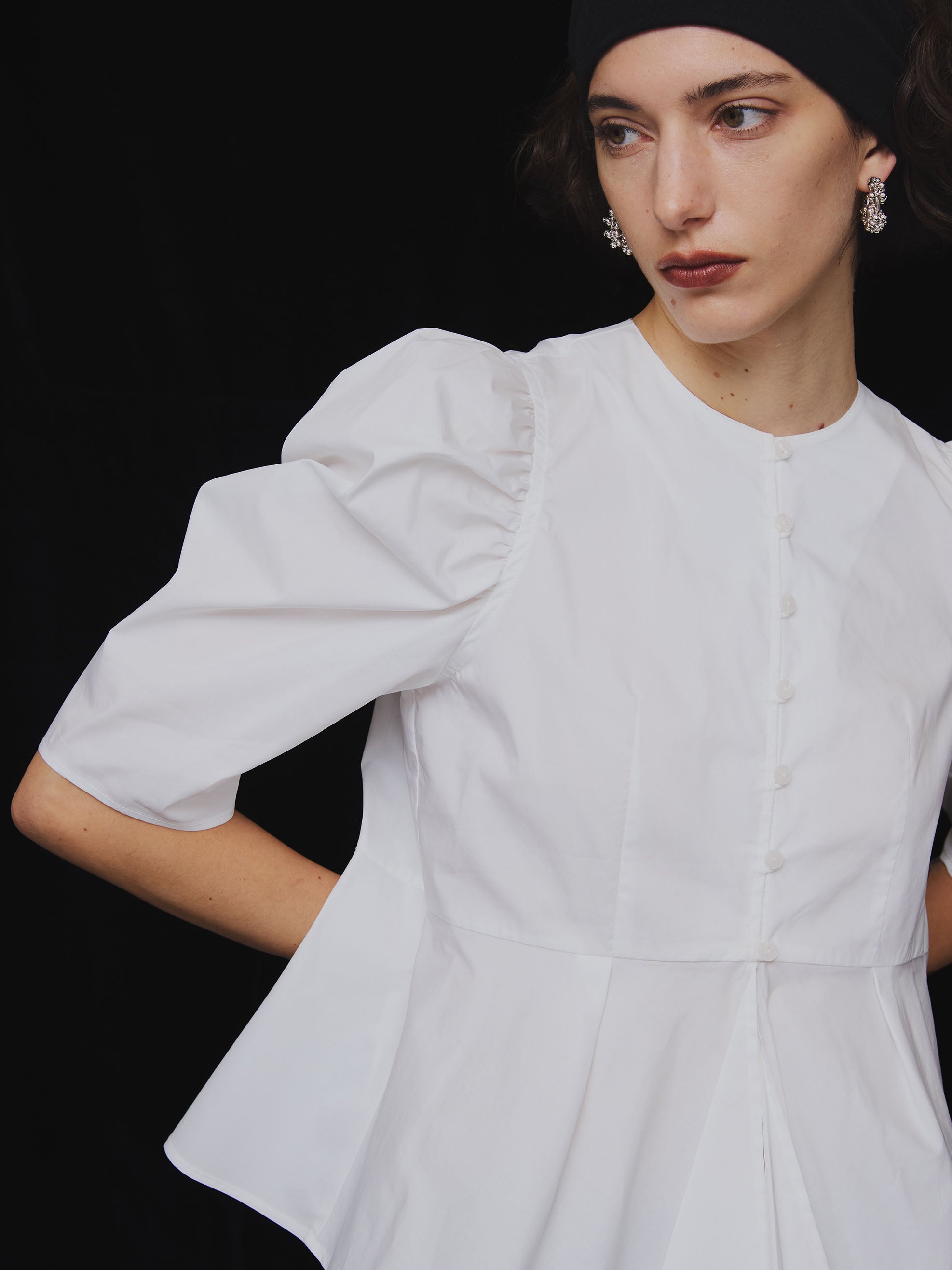 GATHERED PUFF SLEEVE PEPLUM BLOUSE