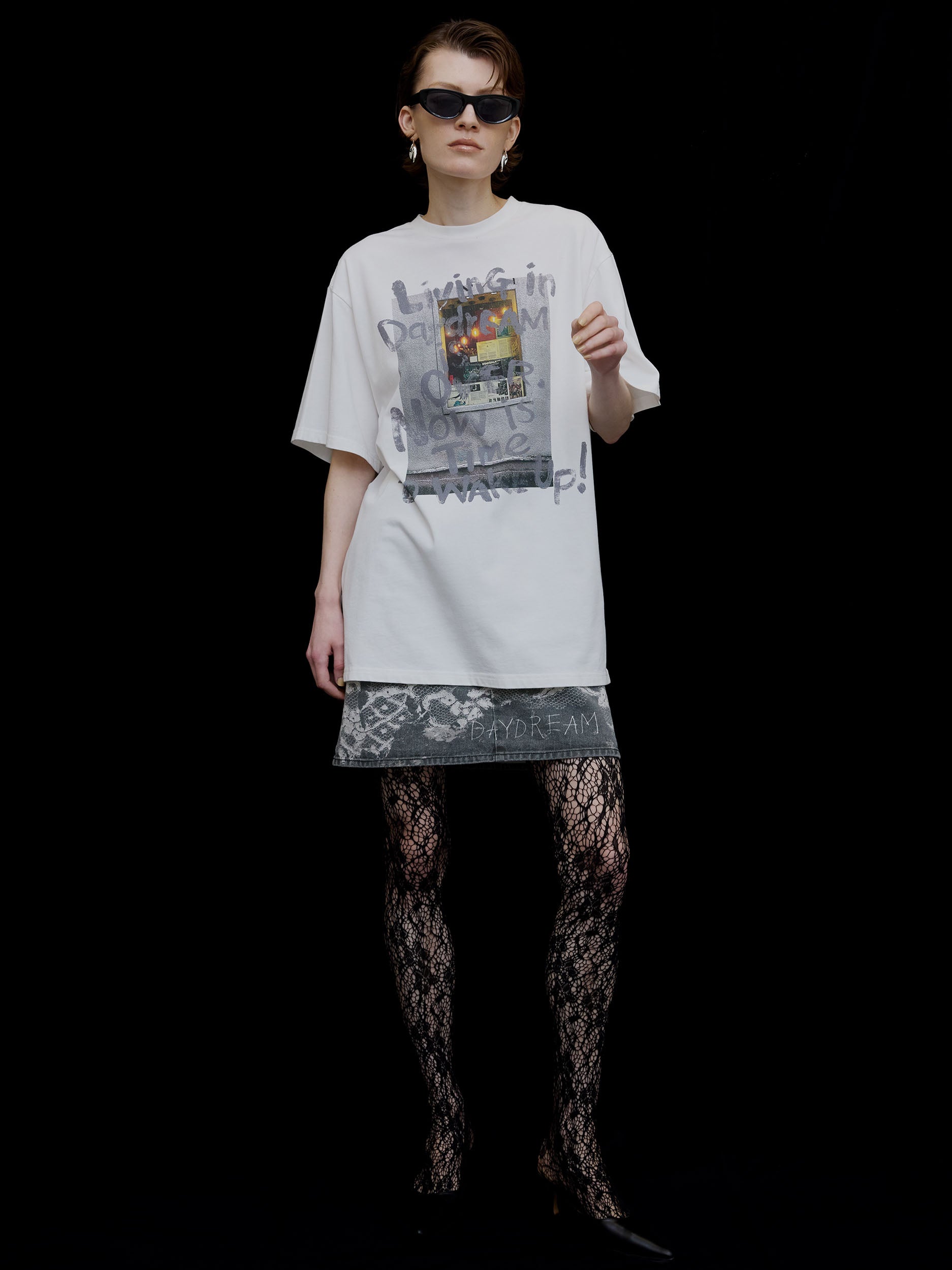 GRAFFITI THOUGHT TEE