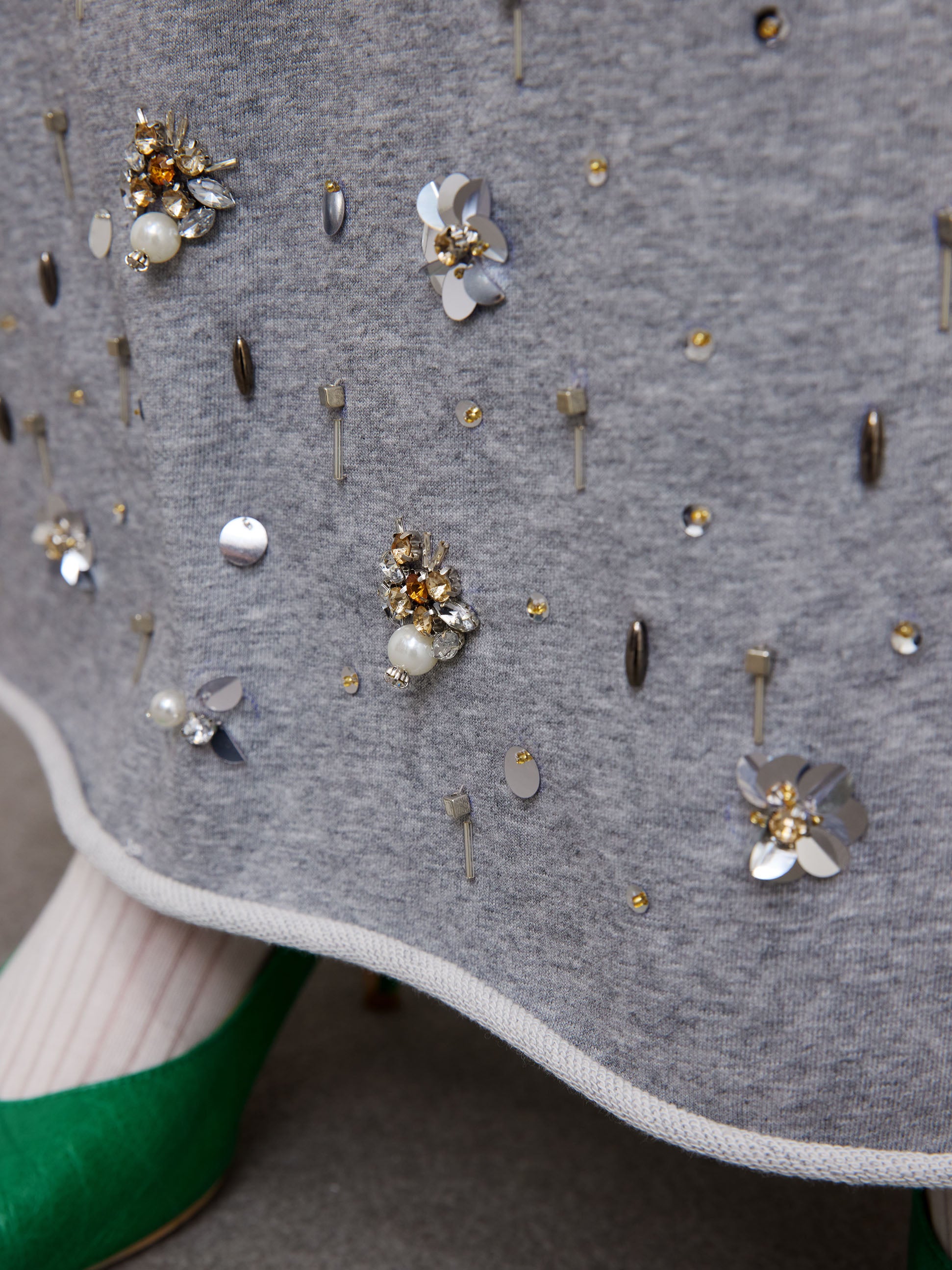 BIJOU MOTIF SWEAT SKIRT