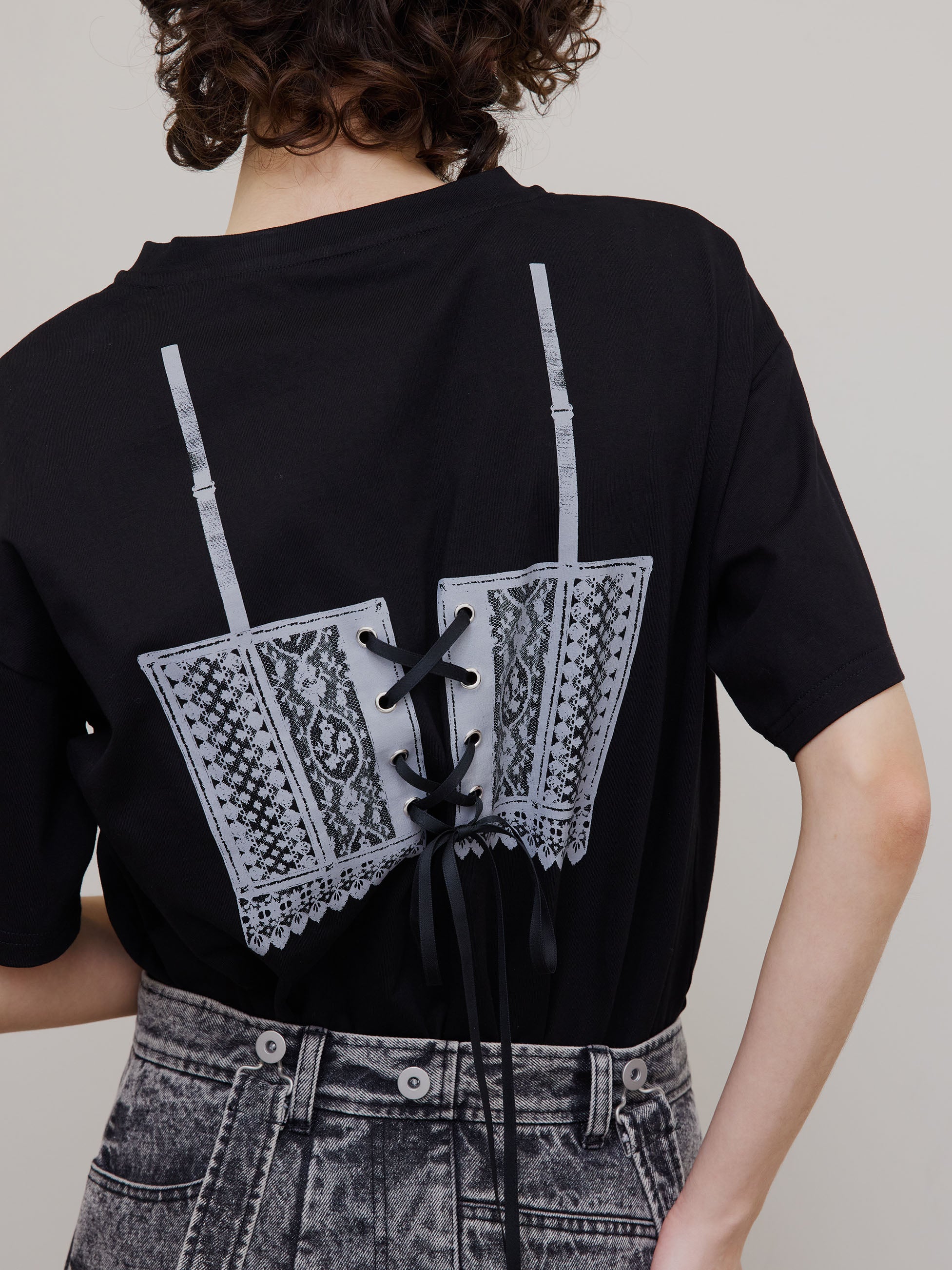 MEDI LINGERIE TROMPE L`OEIL TEE