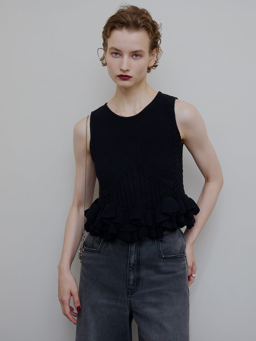 MILT RUFFLE KNIT TOP