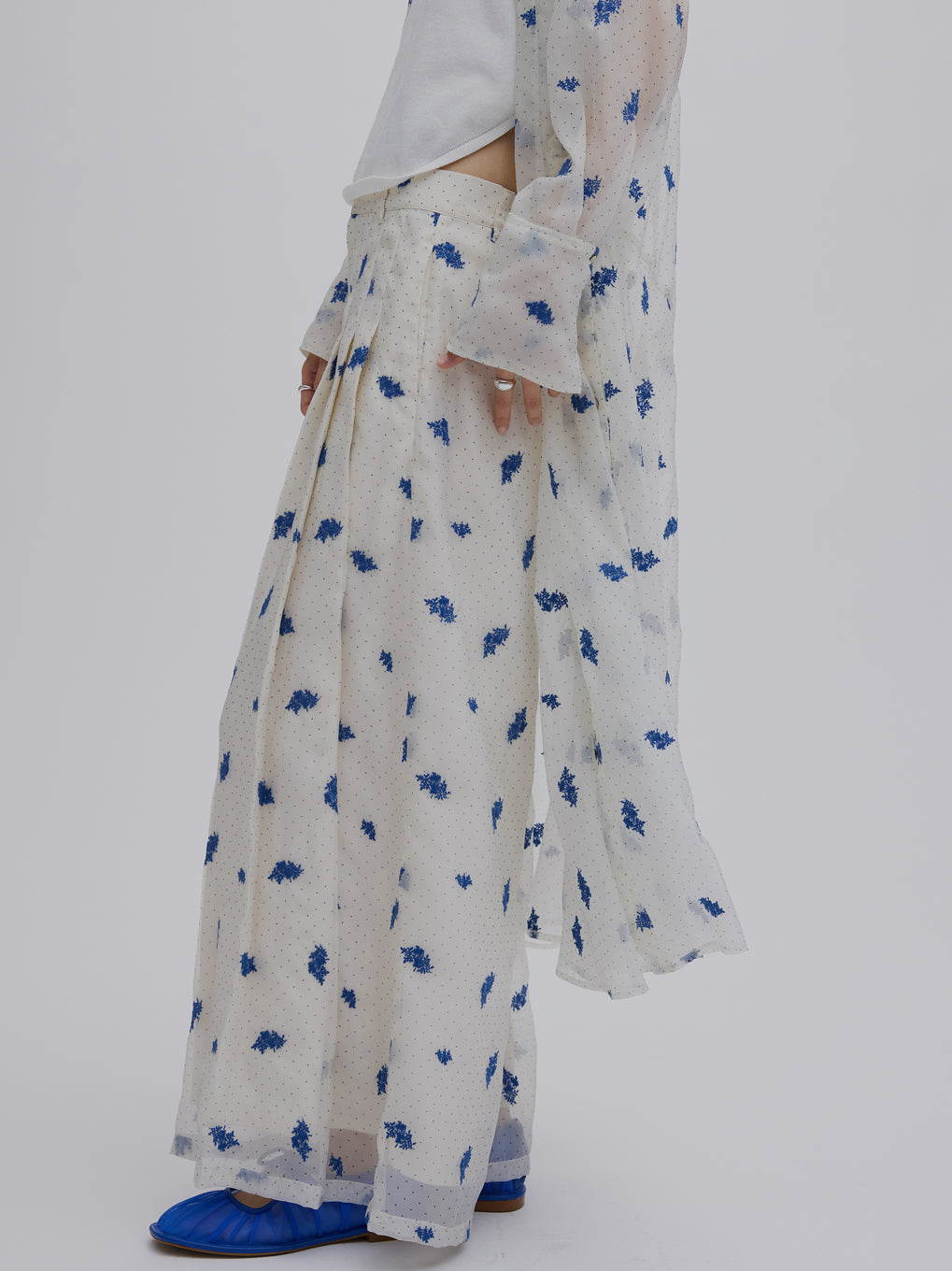 DOT FLOWER VEIL PANTS