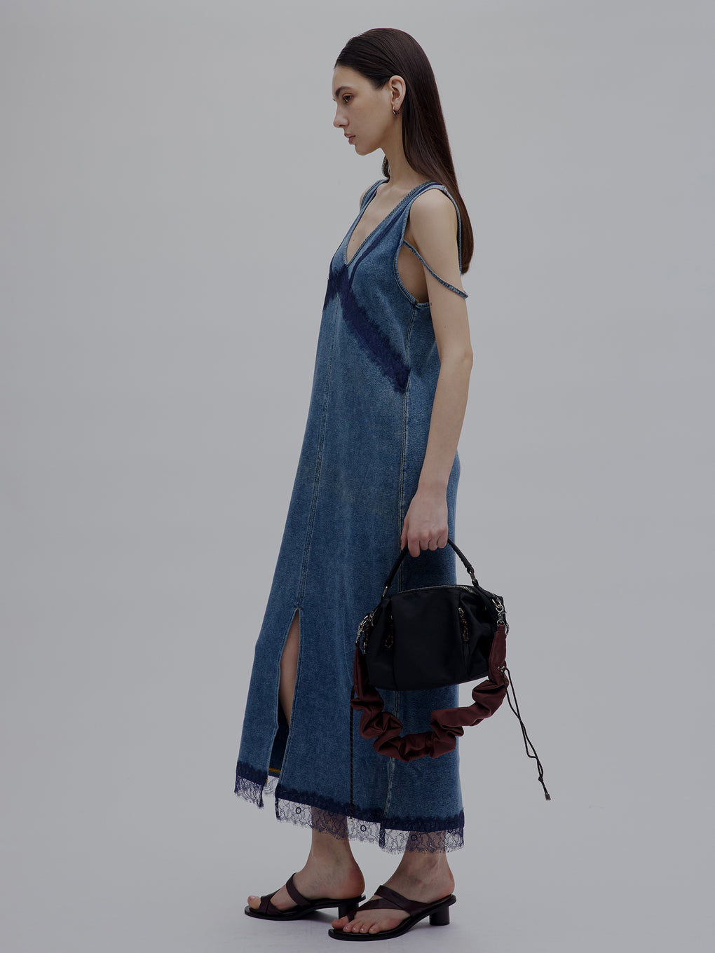 MEDI 2WAY DENIM LIKE LACE DOCKING DRESS