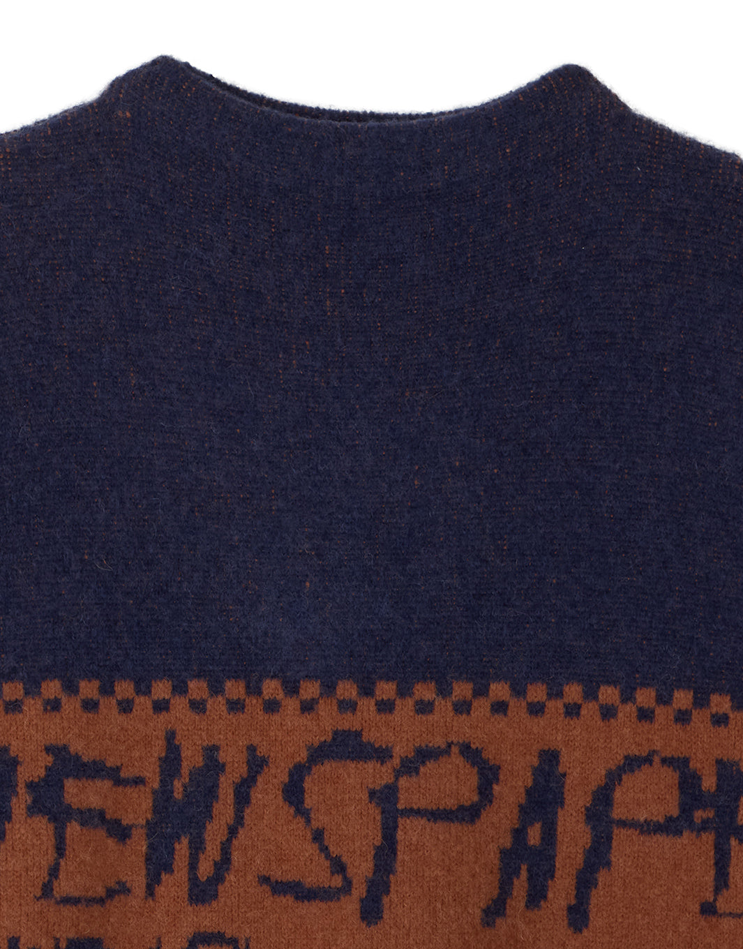 NEWS PAPER JACQUARED KNIT TOP