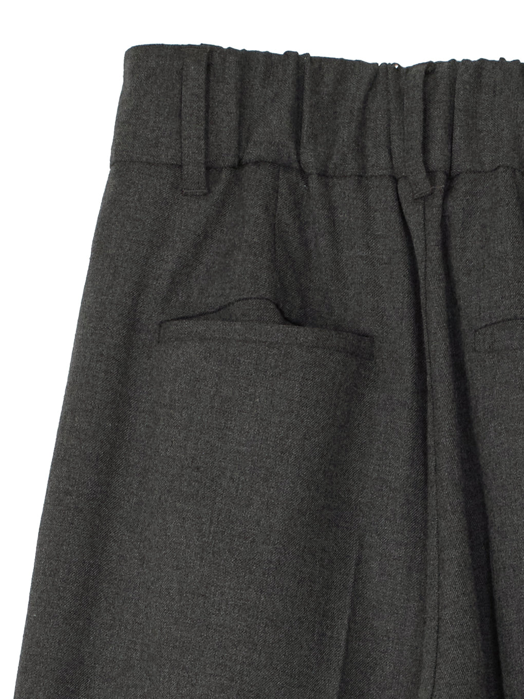 LOOSE STRAIGHT TUCK PANTS
