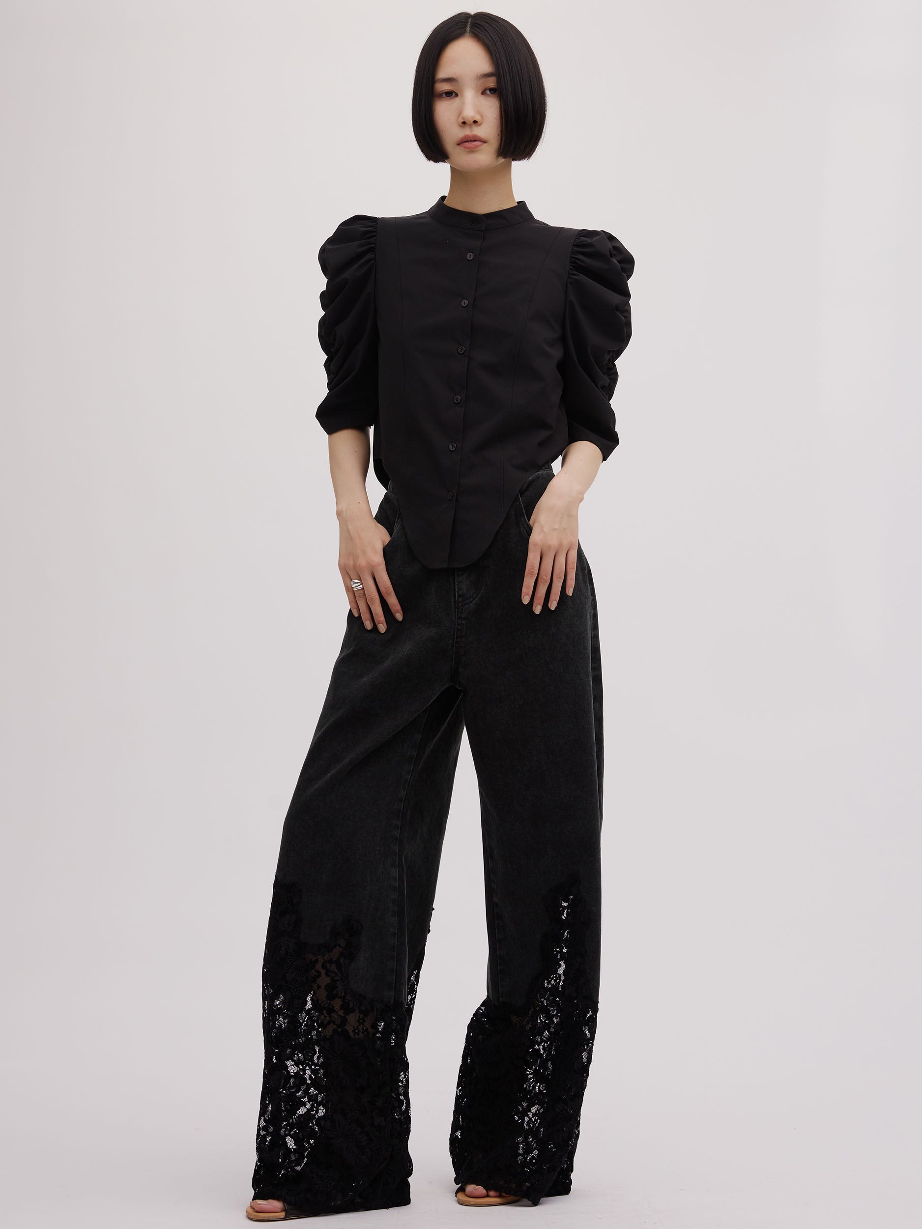LACE DOCKING FADE DENIM PANTS