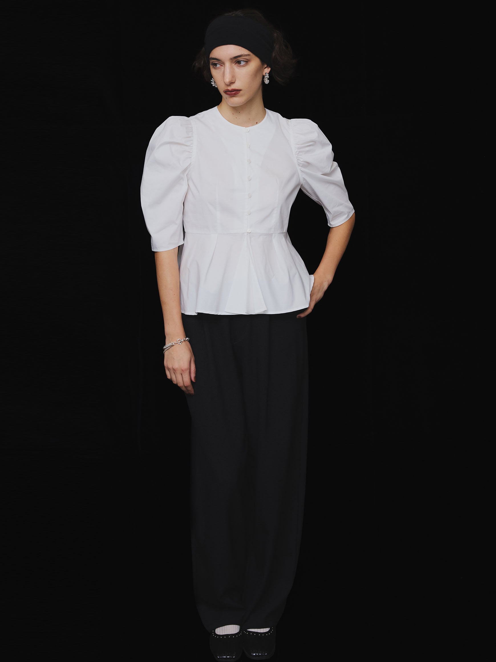 GATHERED PUFF SLEEVE PEPLUM BLOUSE