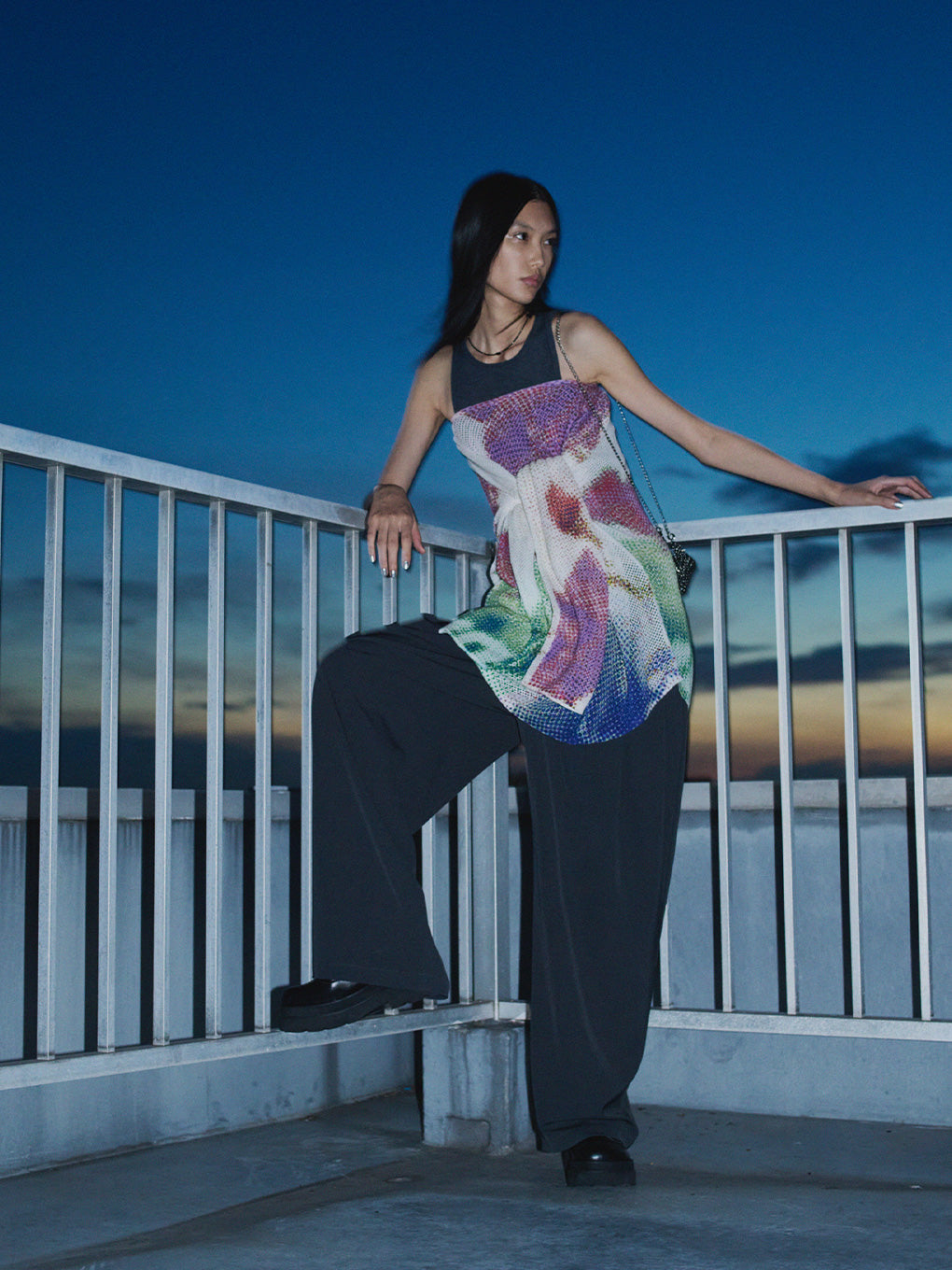 LOW RESOLUTION FLOWER KNIT TOP