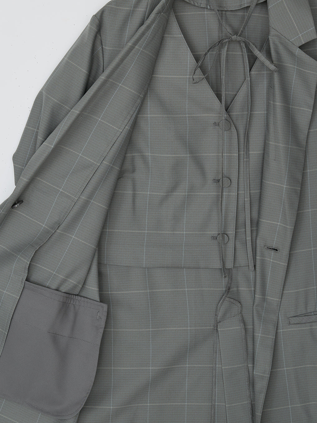 YARN DYED CHECK LAYERED VEST SHIRT