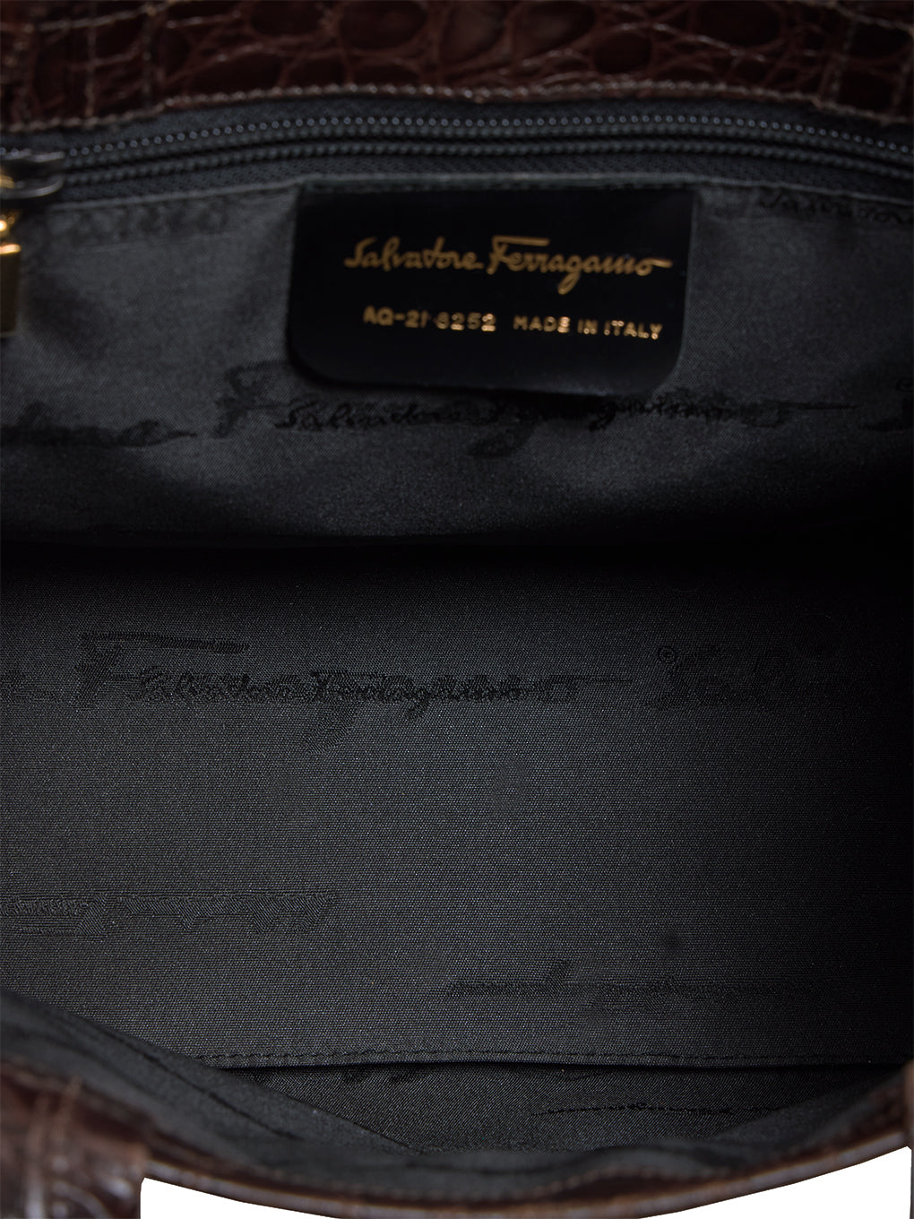 Ferragamo VARA2WAYショルダーバッグ