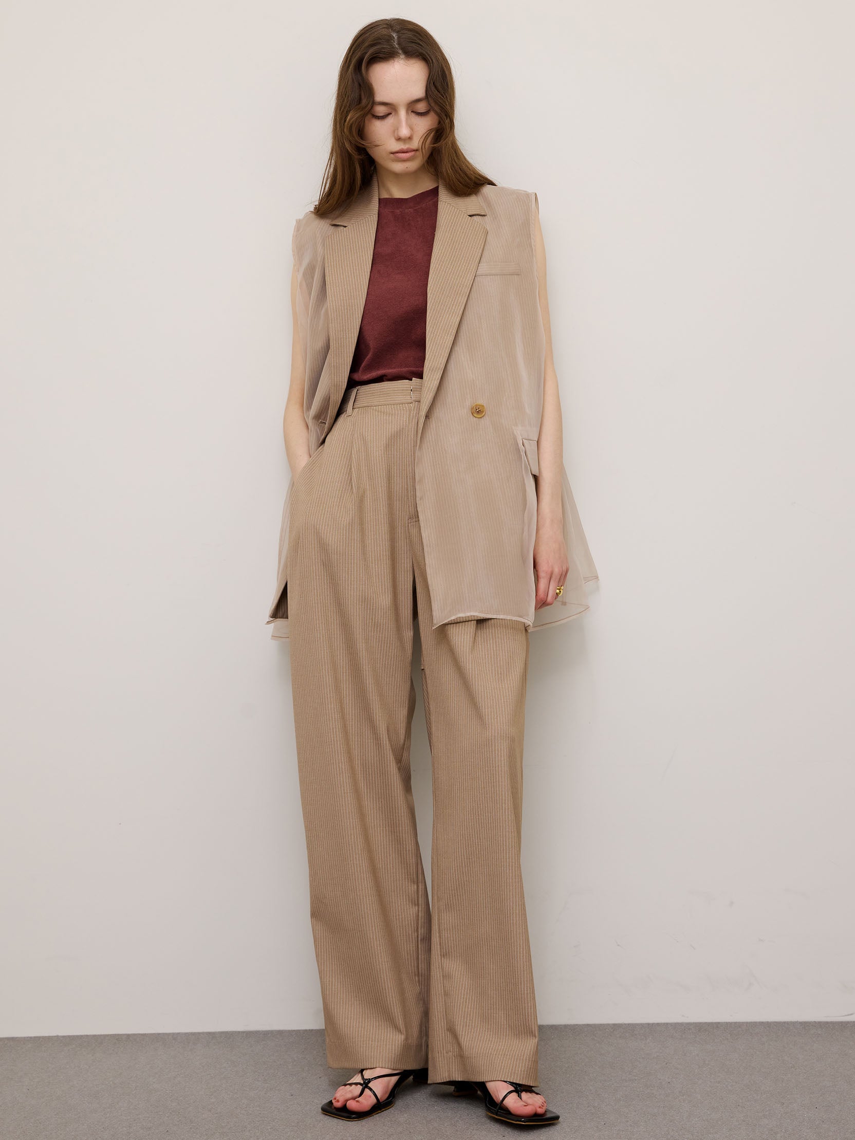 MEDI BACK SLIT PANTS