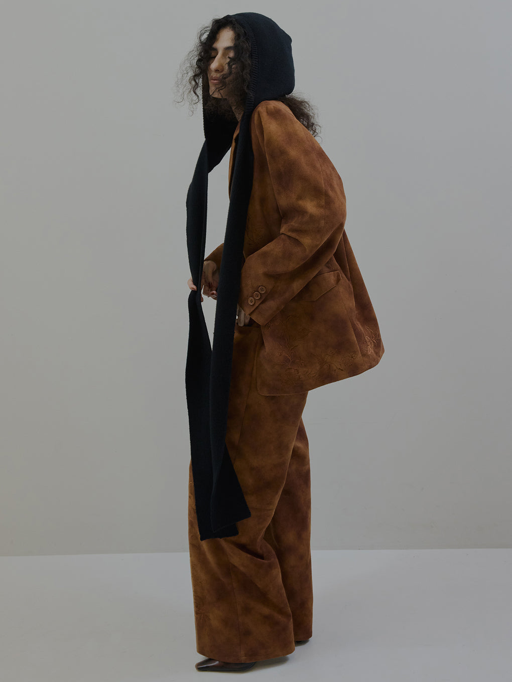 SYNTHETIC SUEDE EMBROIDERY PANTS