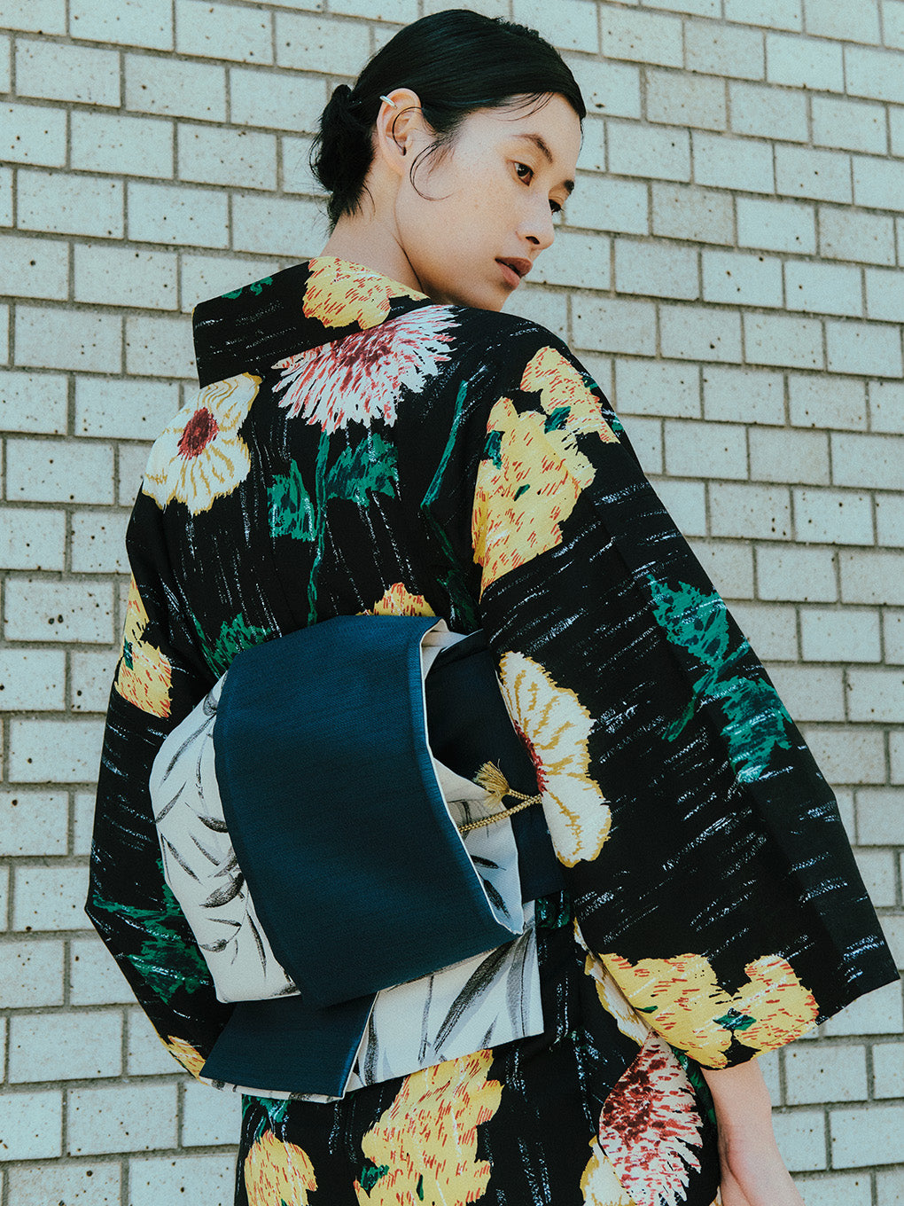 KEITAMARUYAMA × Ameri BLACK FLOWER YUKATA