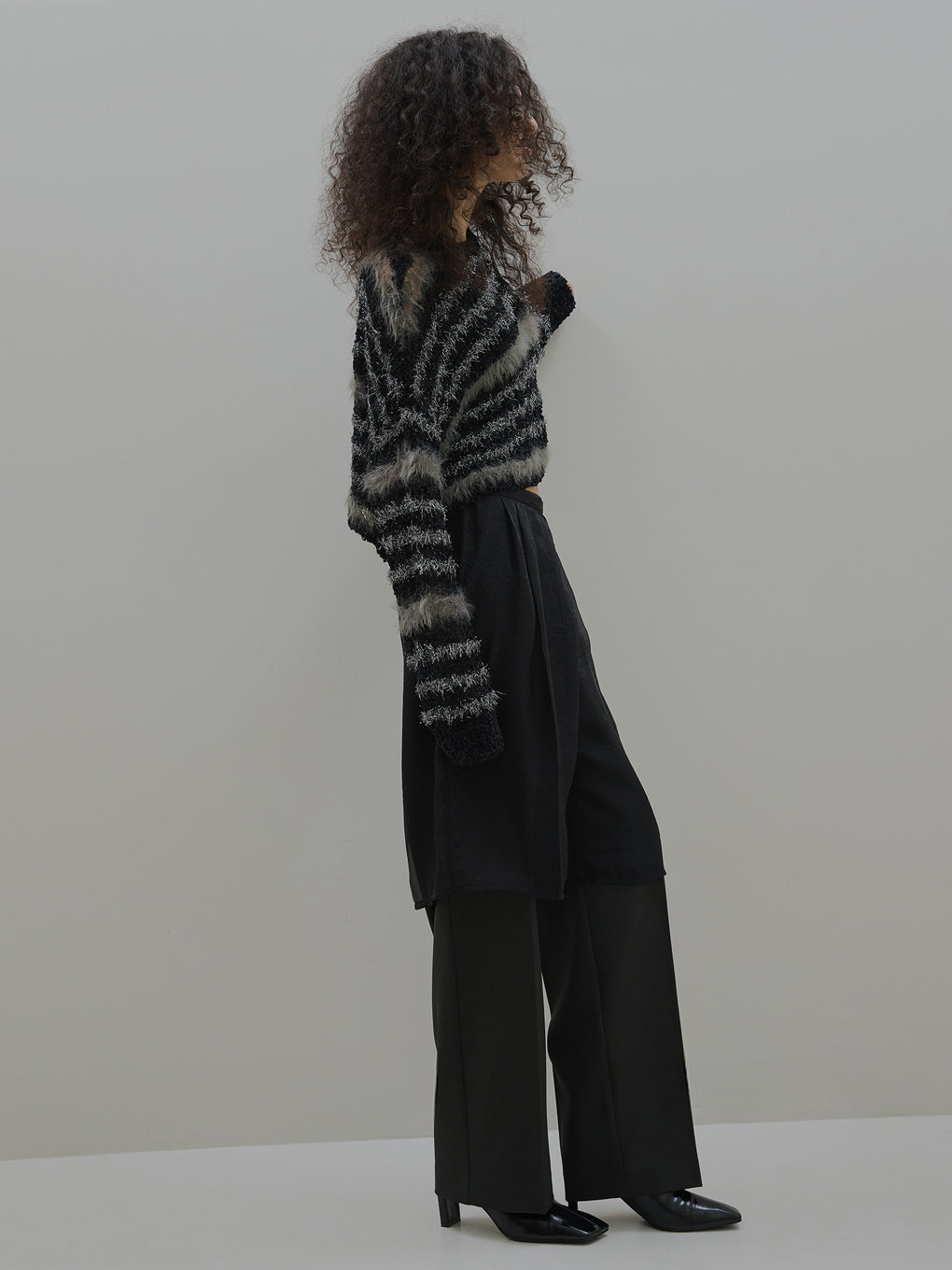 MIX YARN BORDER KNIT TOP