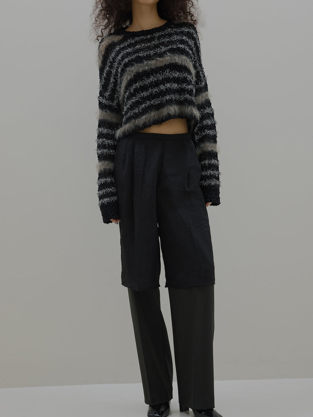 MIX YARN BORDER KNIT TOP