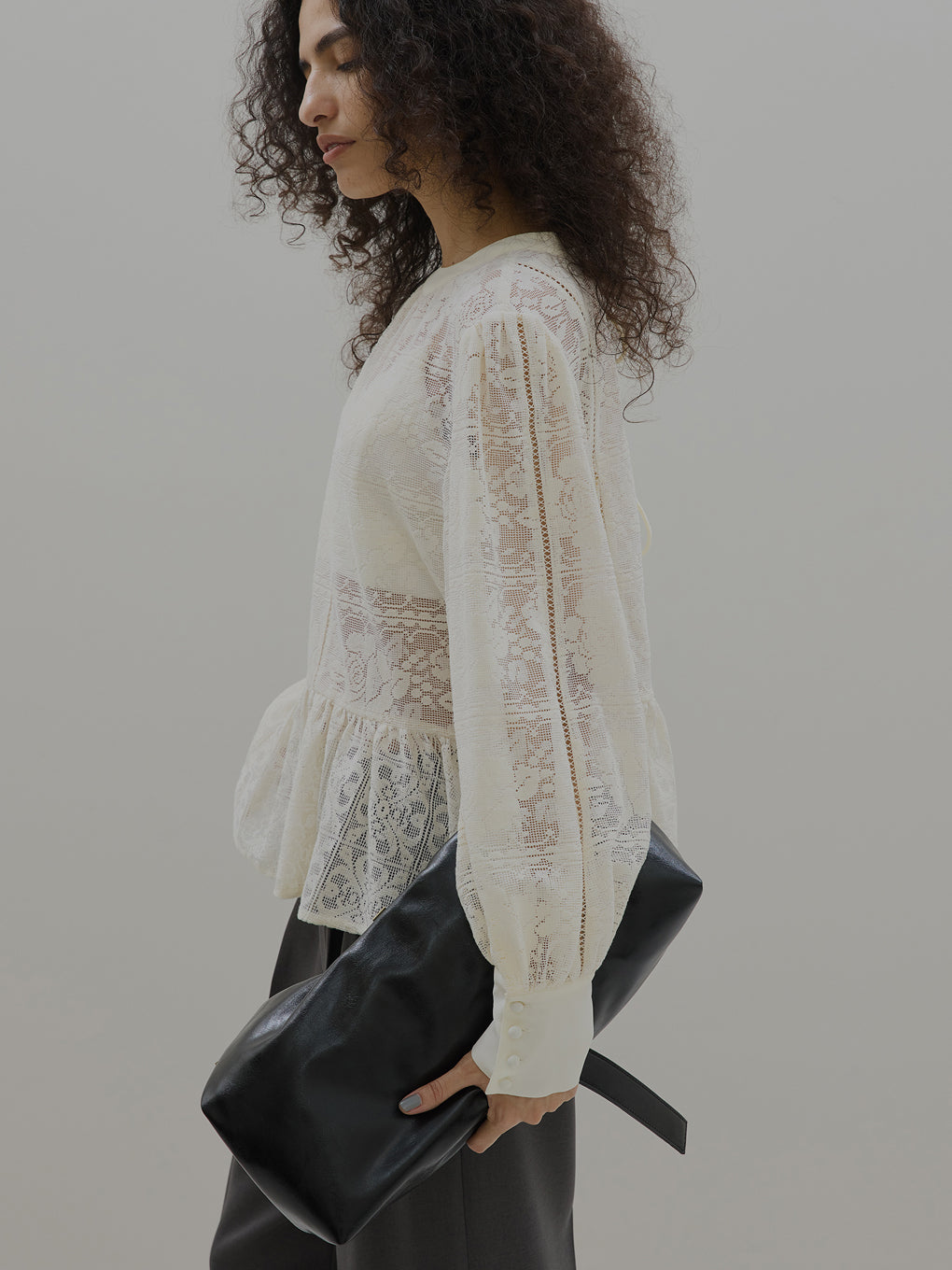 2WAY LACE PEPLUM BLOUSE
