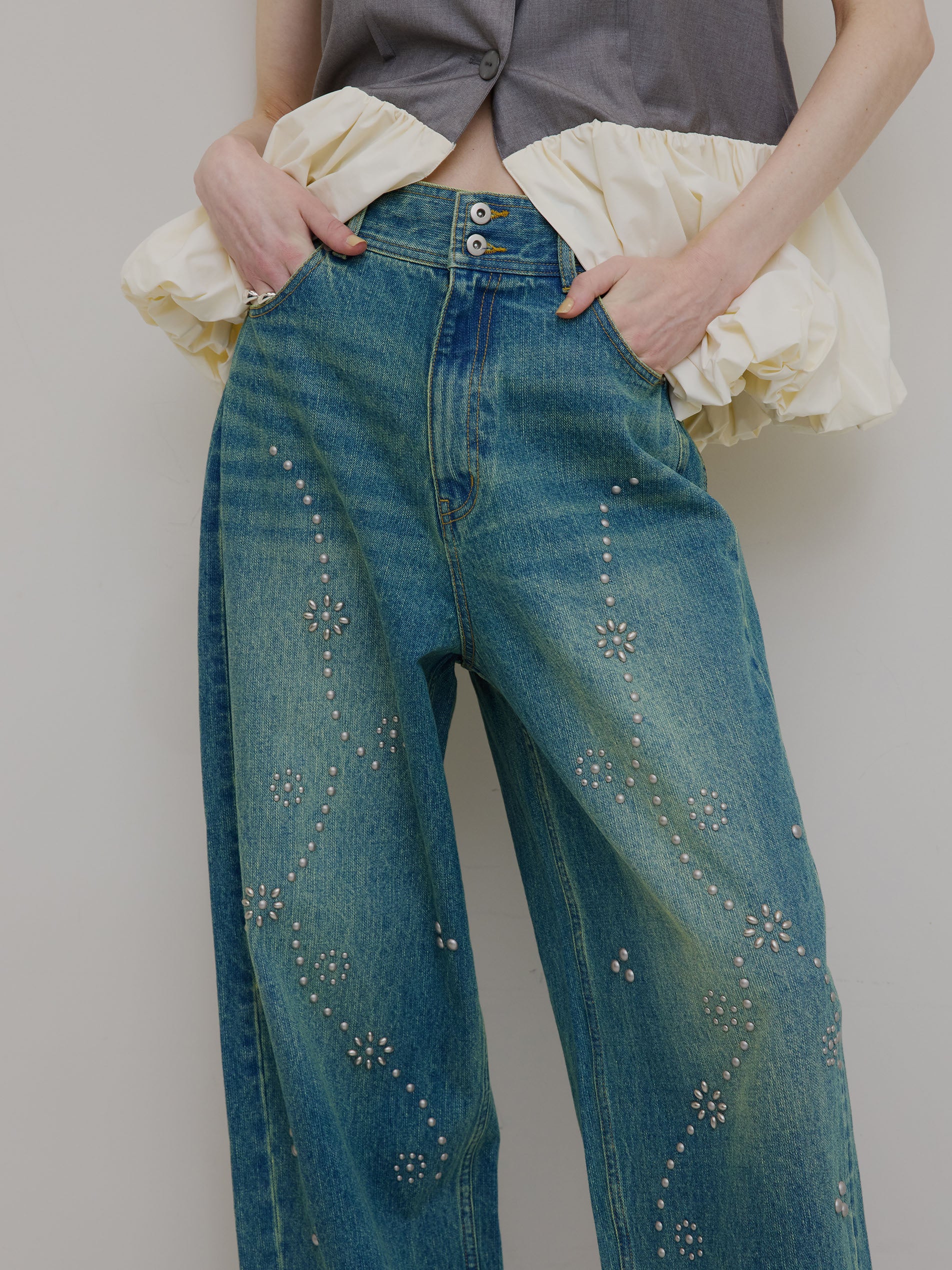 STUDS DETAIL STRAIGHT DENIM PANTS
