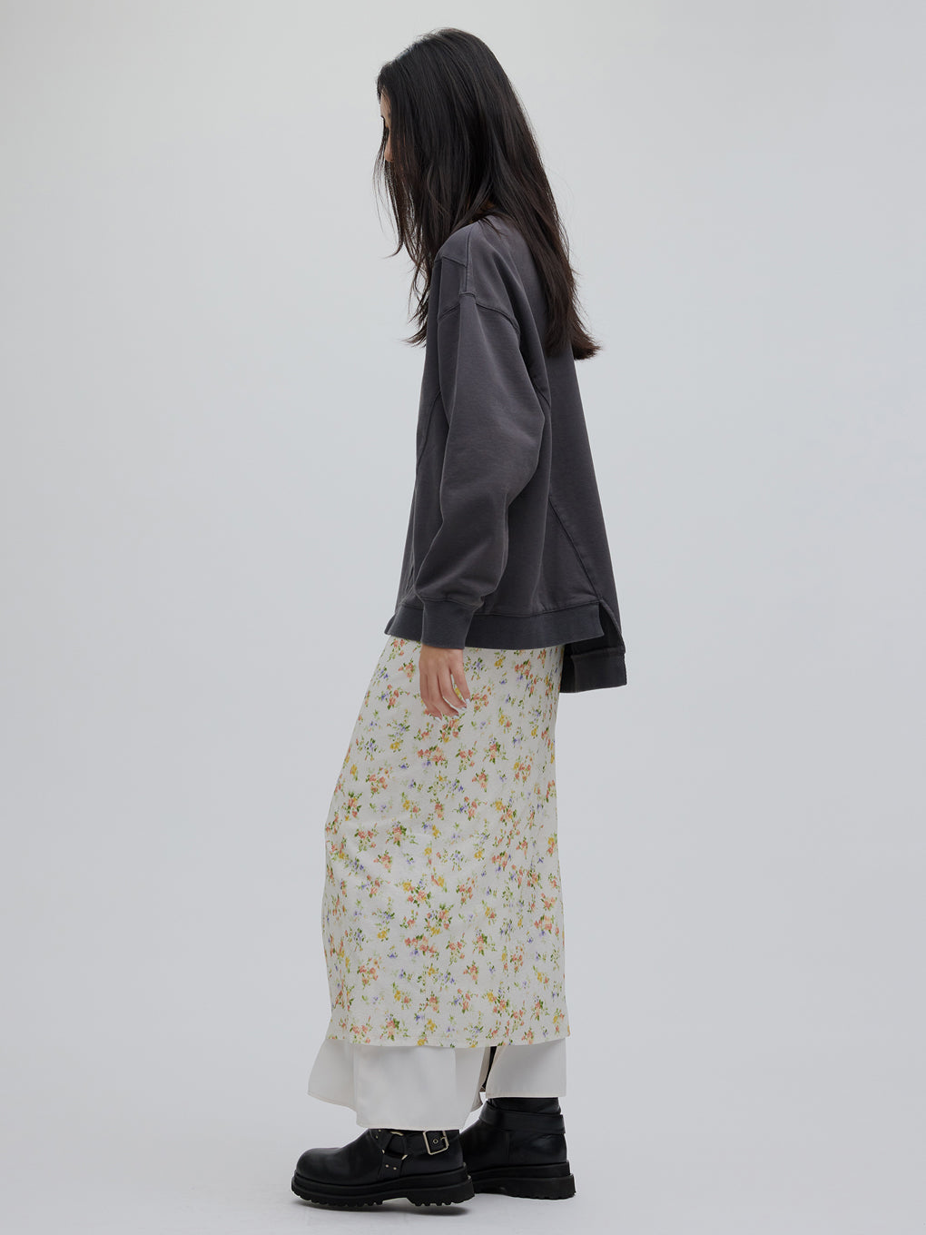 STRAIGHT SKIRT WITH SHEER RIB WAISTCLOTH