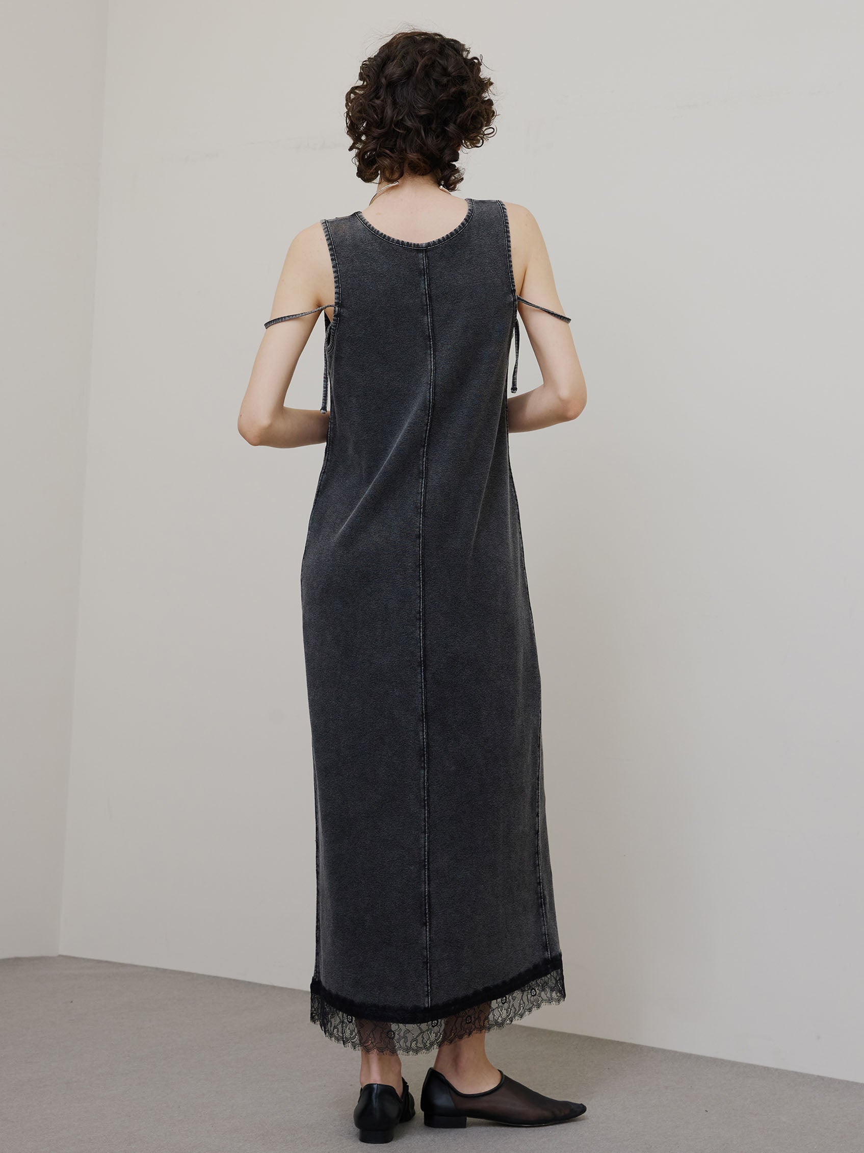 MEDI 2WAY DENIM LIKE LACE DOCKING DRESS