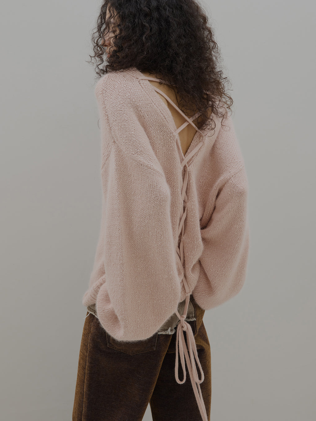 BACK OPEN LACE UP KNIT TOP