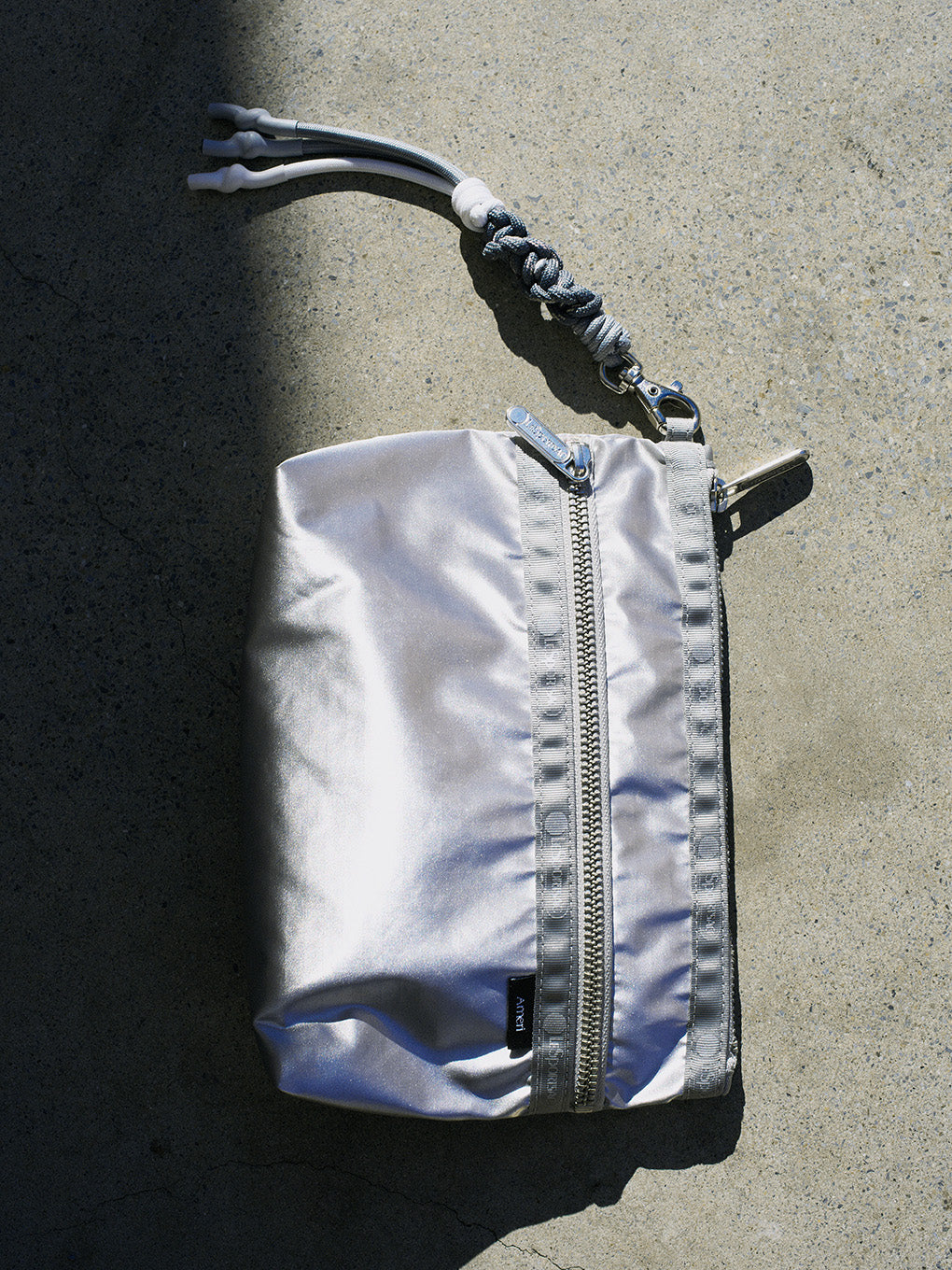 LeSportsac×Ameri Cosmetic Clutch
