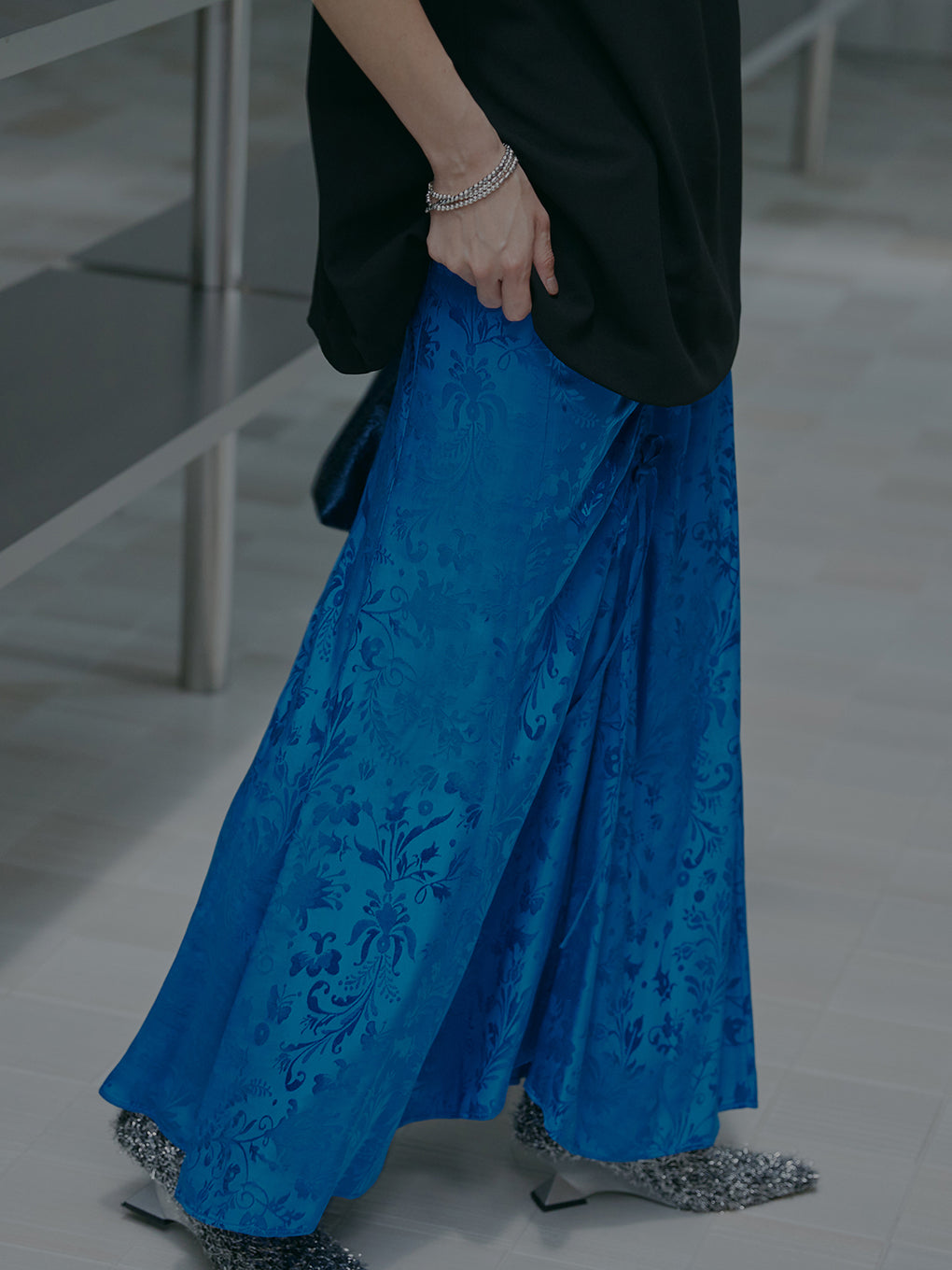 MEDI SATIN JACQUARD GATHER SKIRT