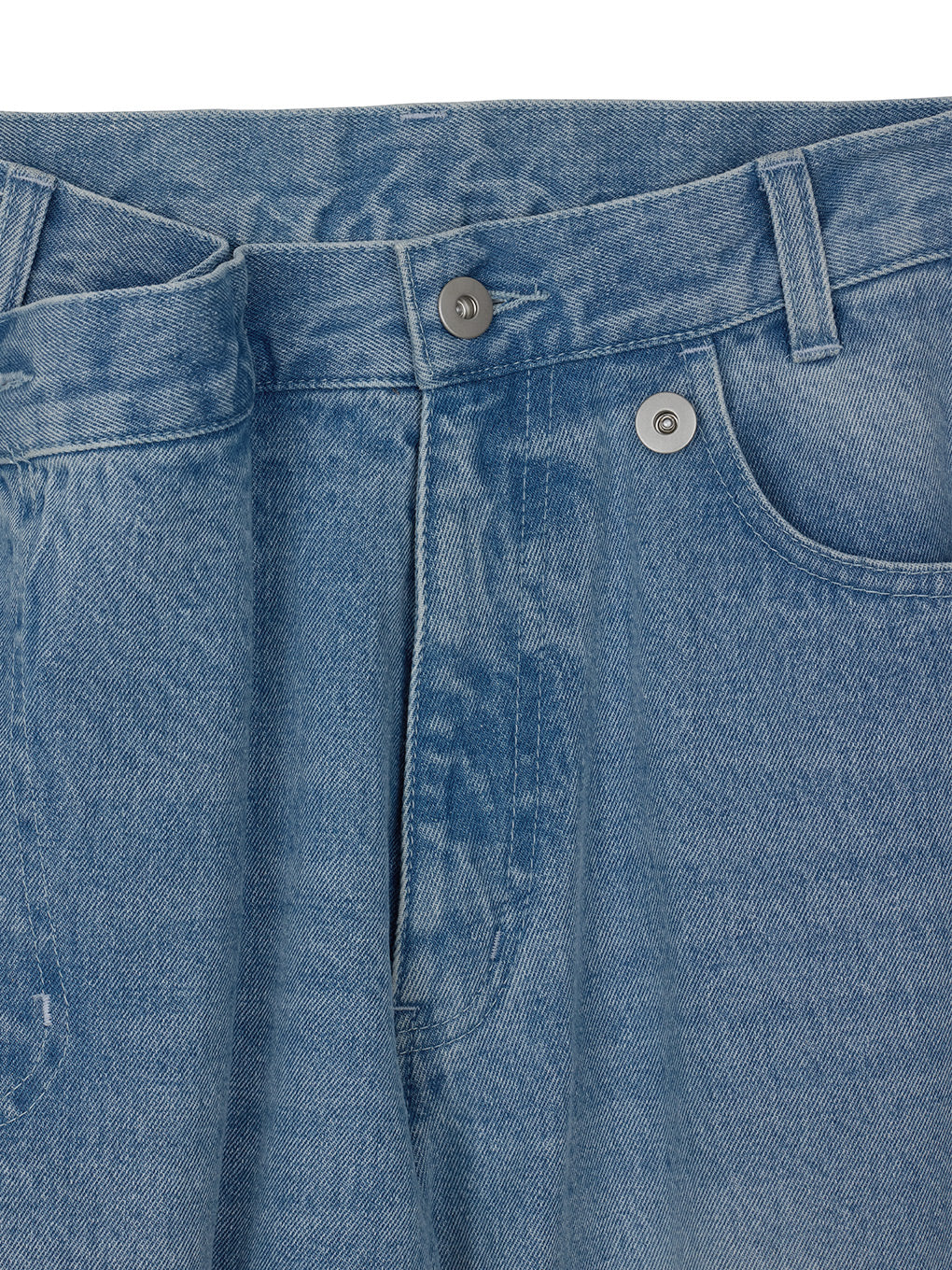 UND WIDE TUCK LACE DENIM PANTS