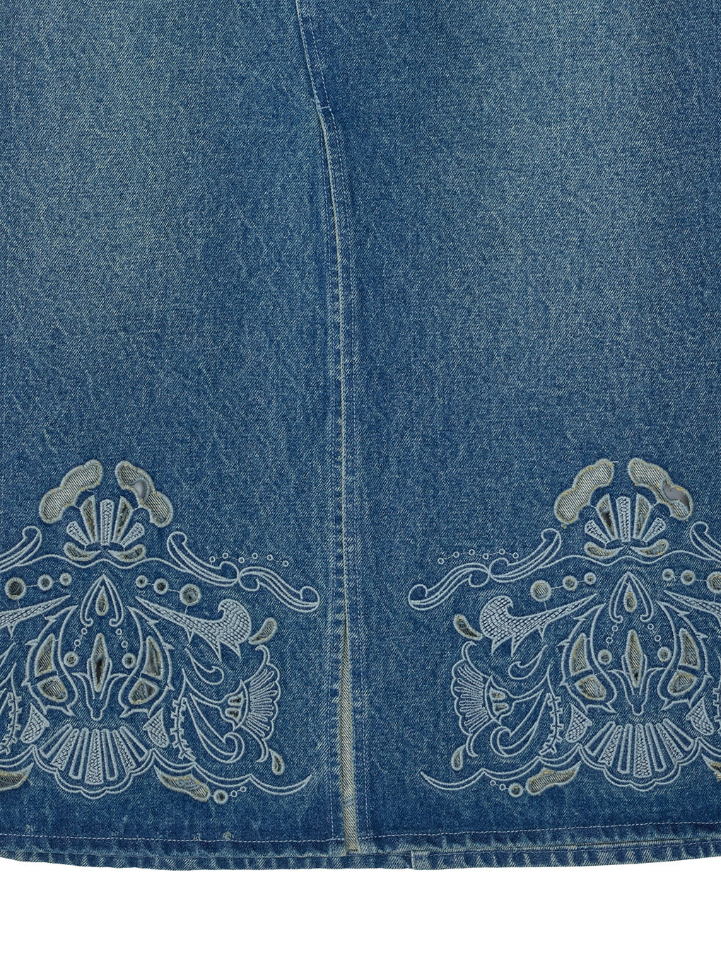 UND CUTWORK EMBROIDERY DENIM SKIRT