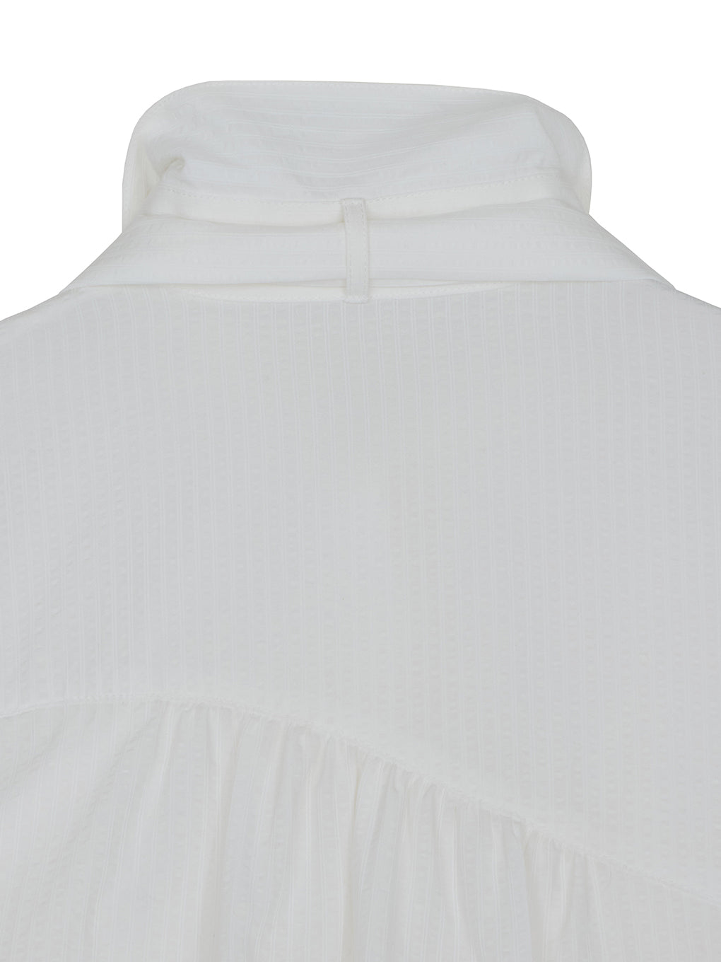 UND UNEVENNESS TIE BLOUSE