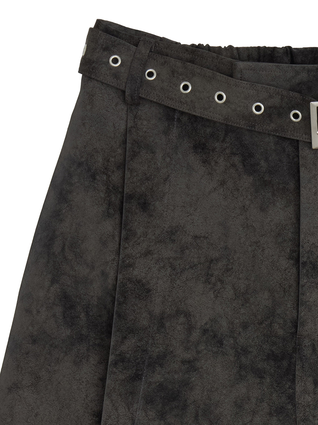 UND CRUSHED BERMUDA PANTS