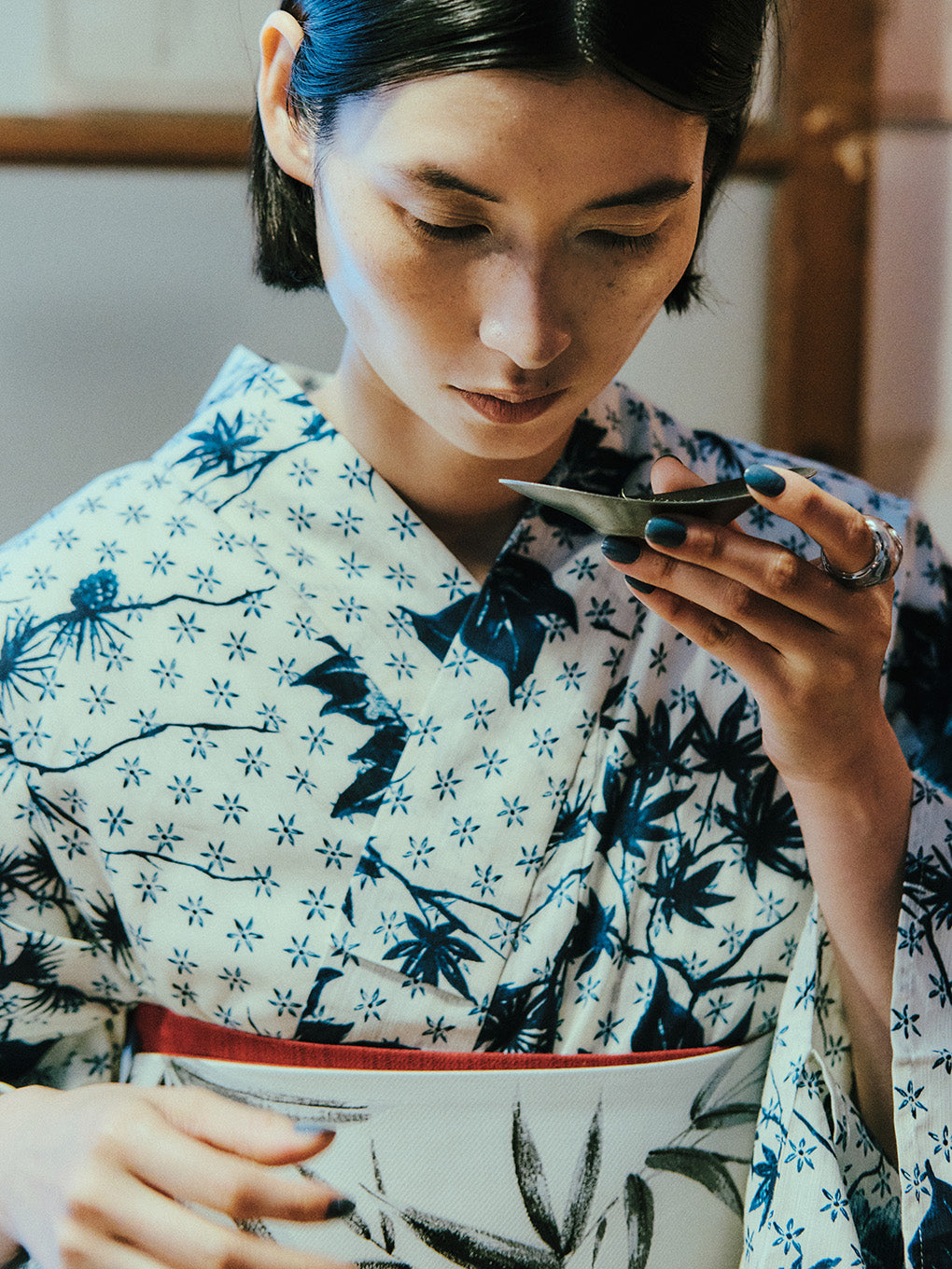 KEITAMARUYAMA × Ameri IVORY FLOWER YUKATA