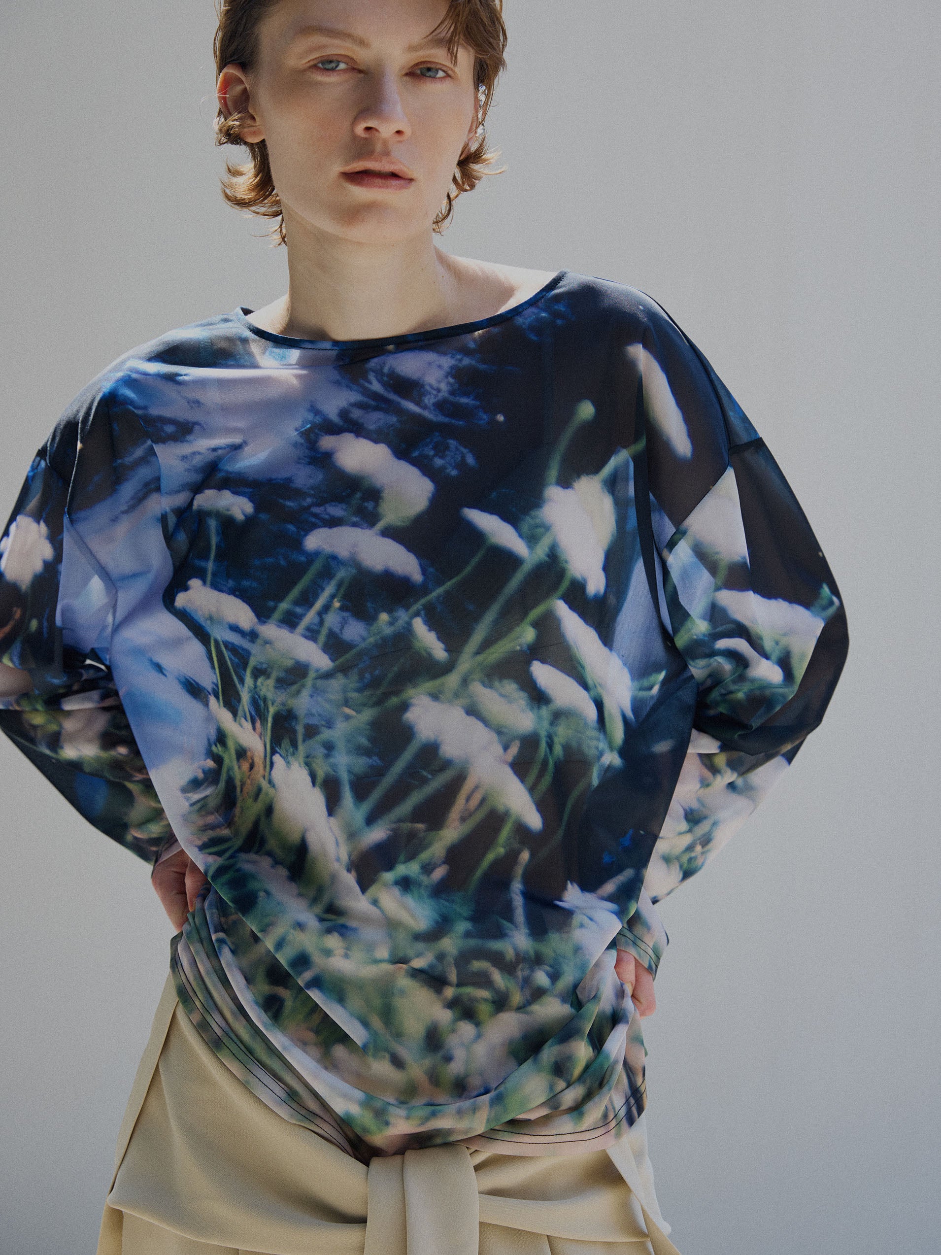 Silvia Conde Oliván×Ameri SHEER TOP