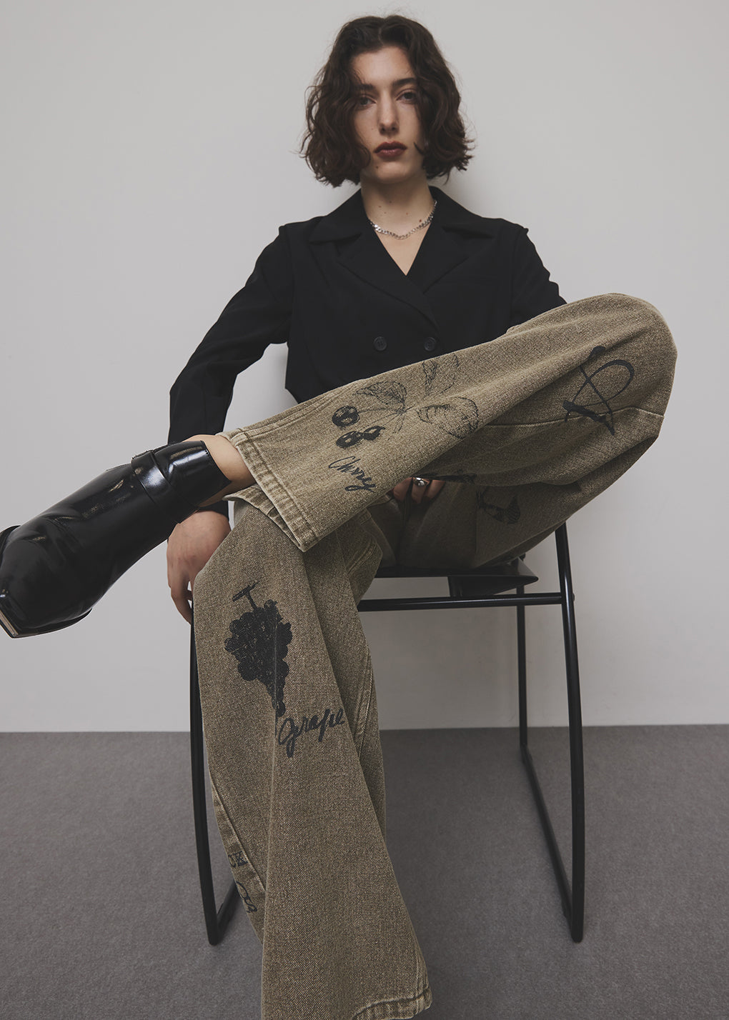 PAINT MOTIF PRINT DENIM PANTS