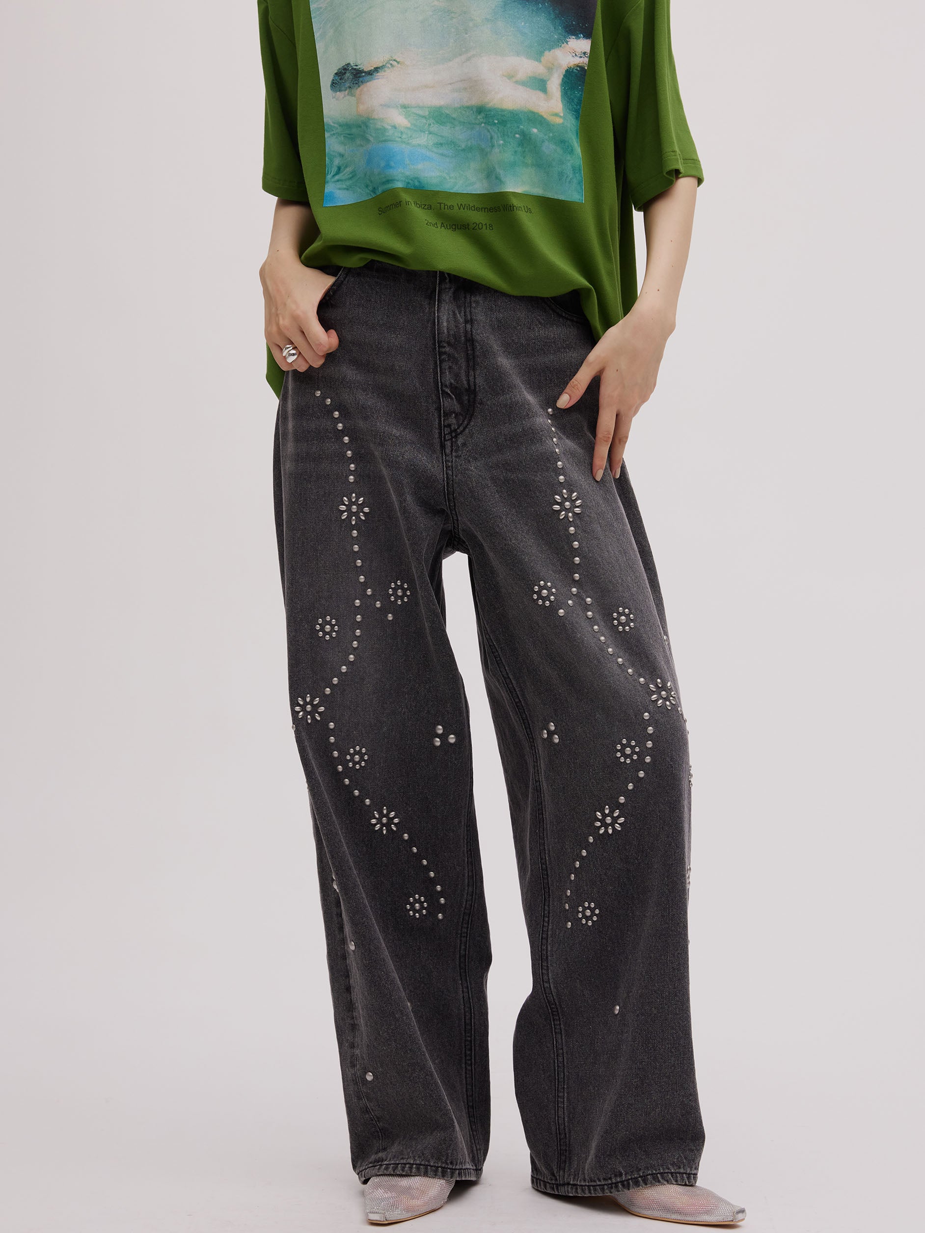 STUDS DETAIL STRAIGHT DENIM PANTS