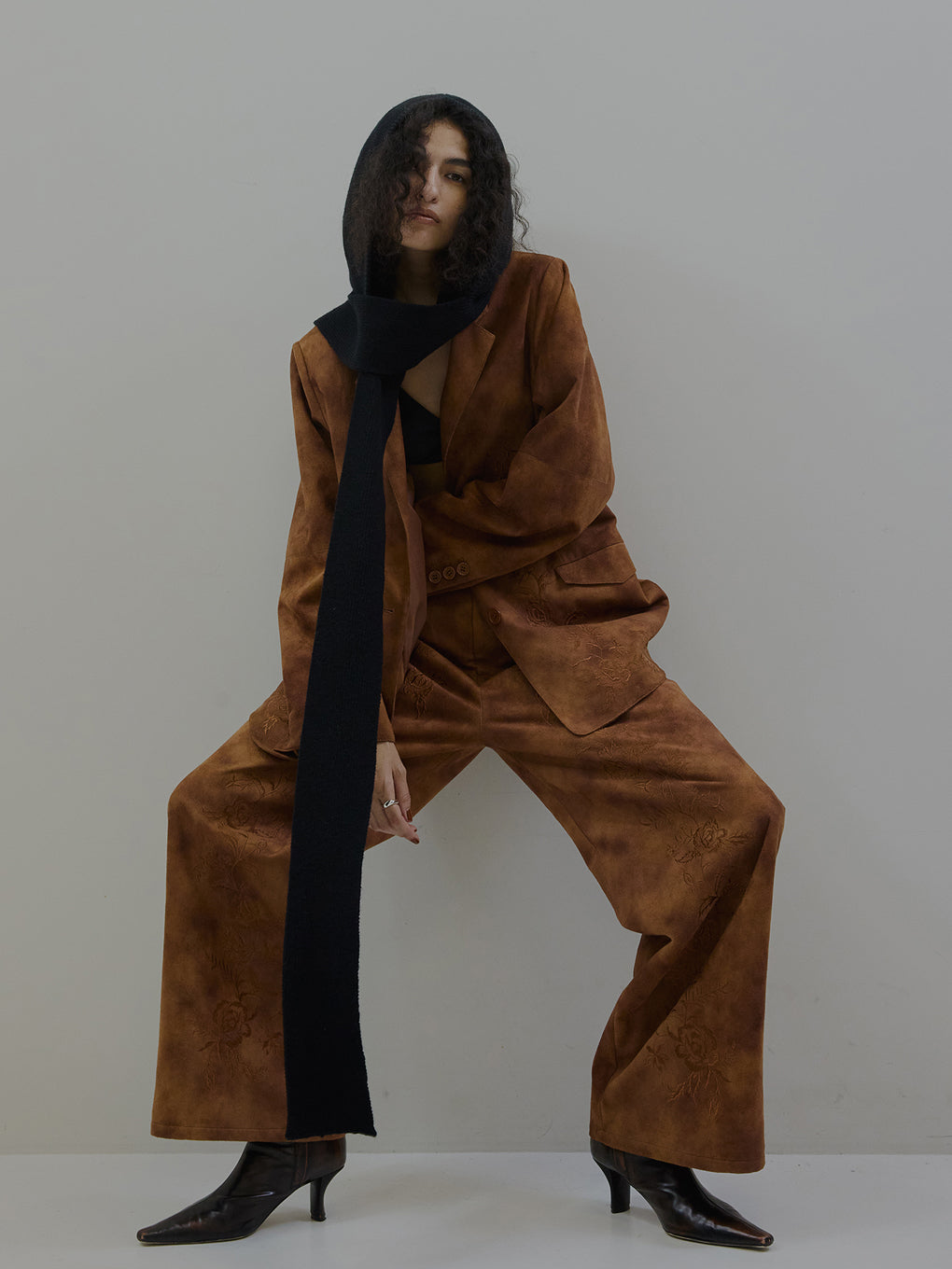 SYNTHETIC SUEDE EMBROIDERY PANTS