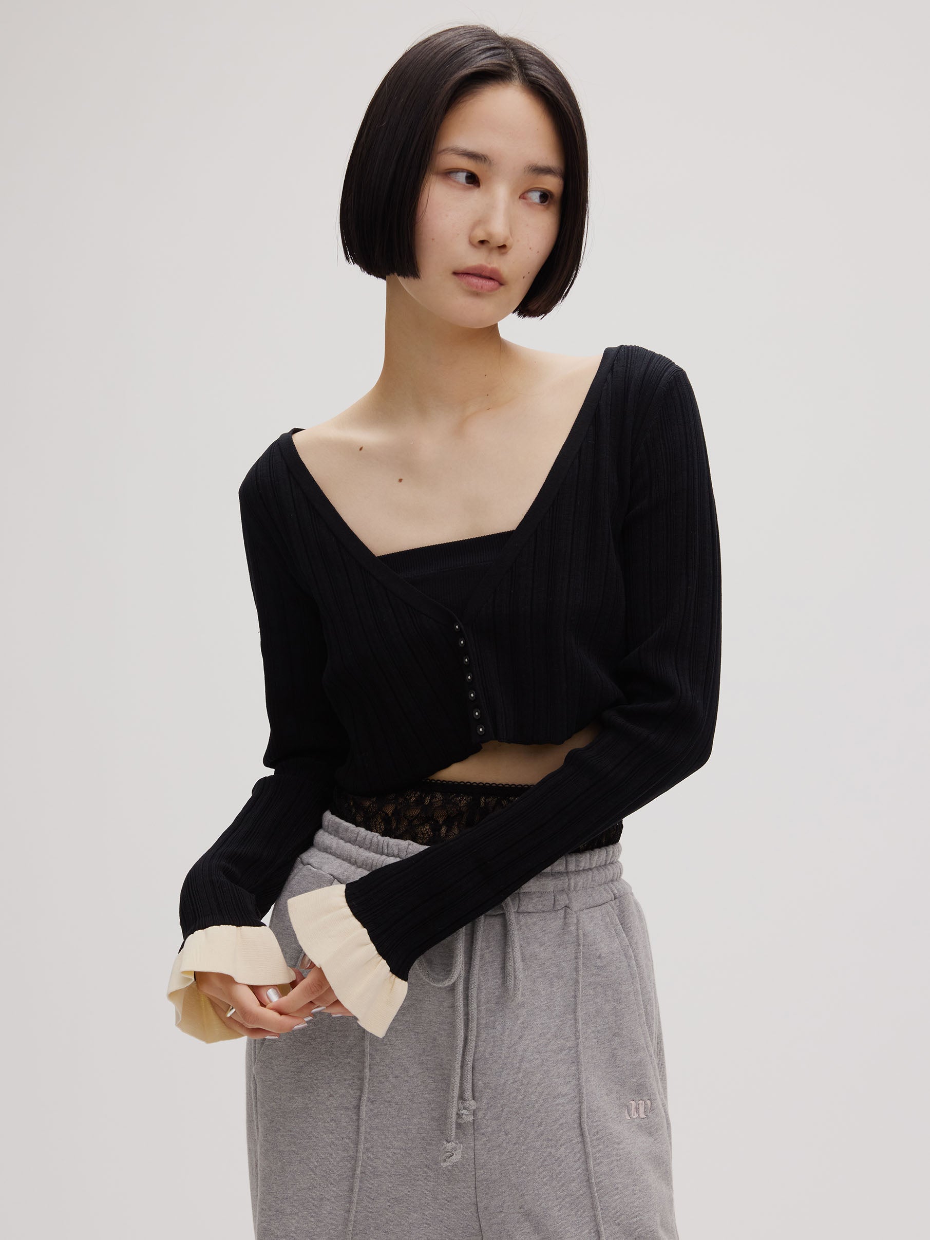 MEDI PURIPURI SHORT KNIT CARDIGAN