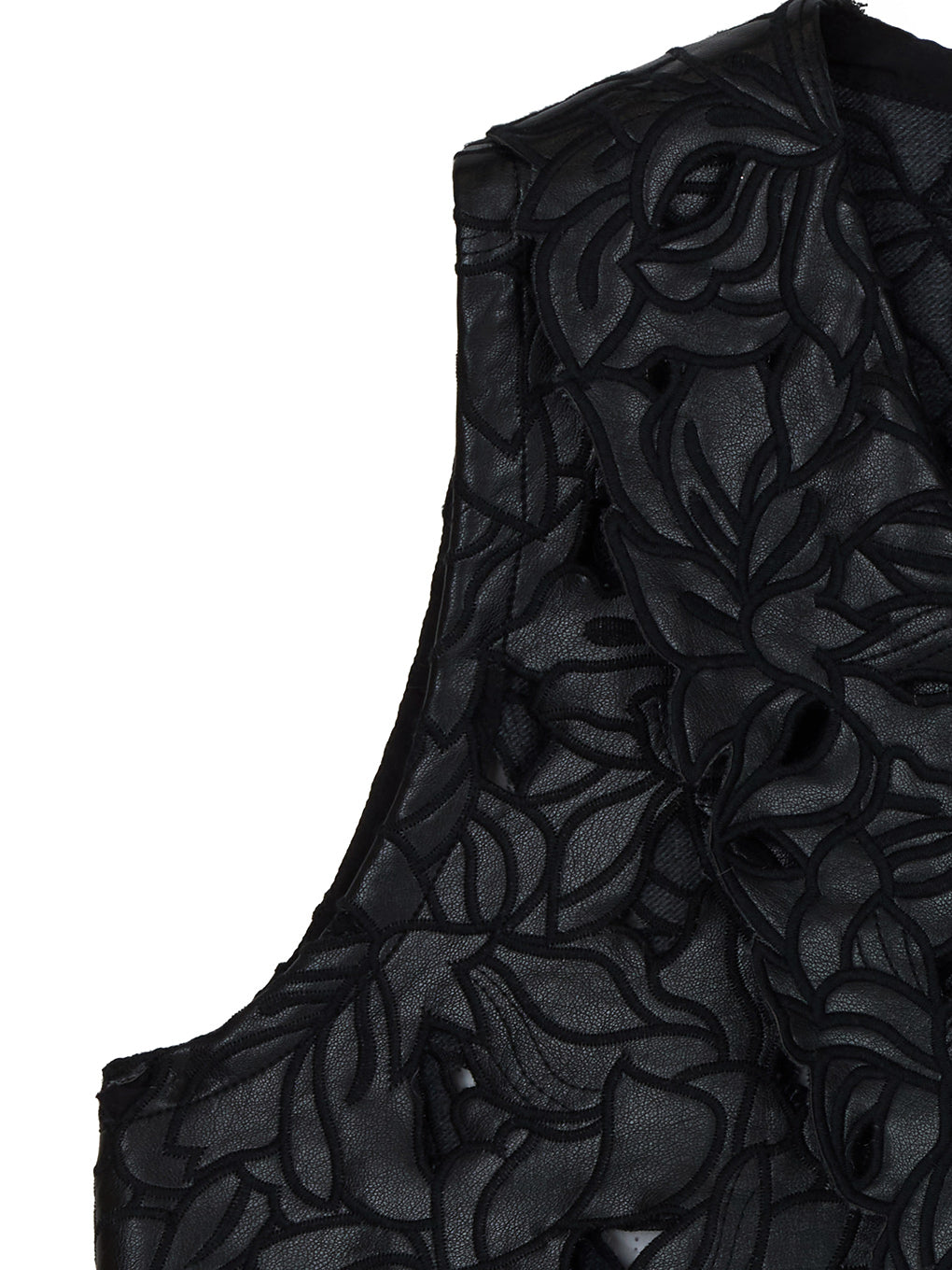 UND LACE CUTWORK VEST TOP