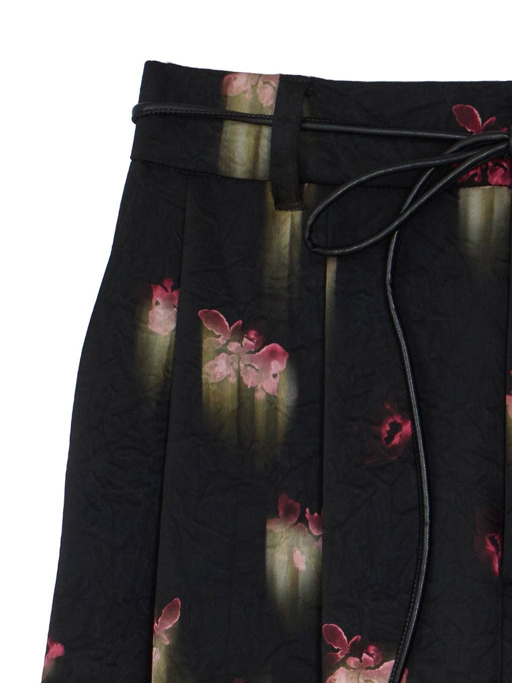 CLARA SATIN TUCK PANTS