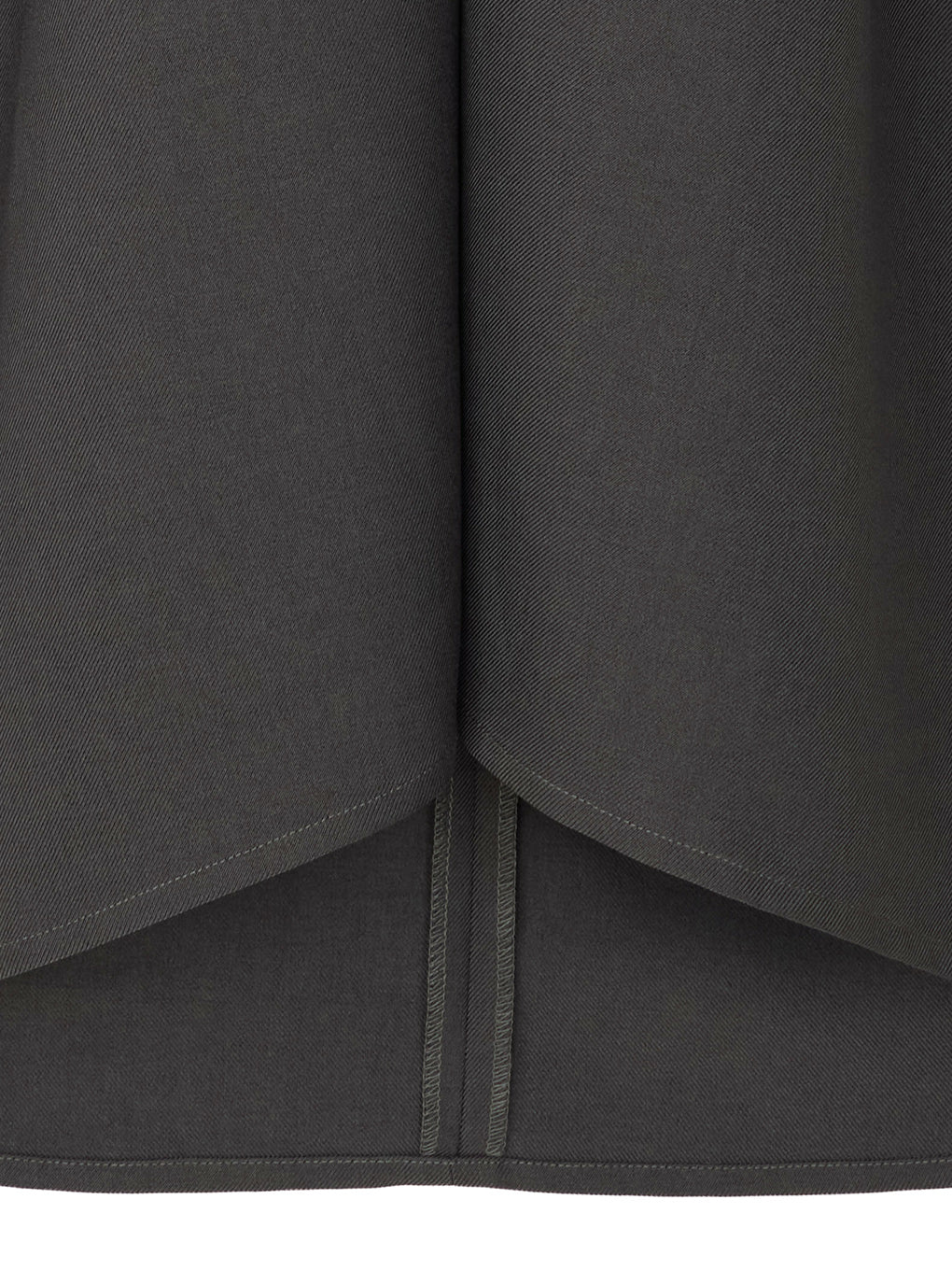 UND CENTER FLARE SKIRT