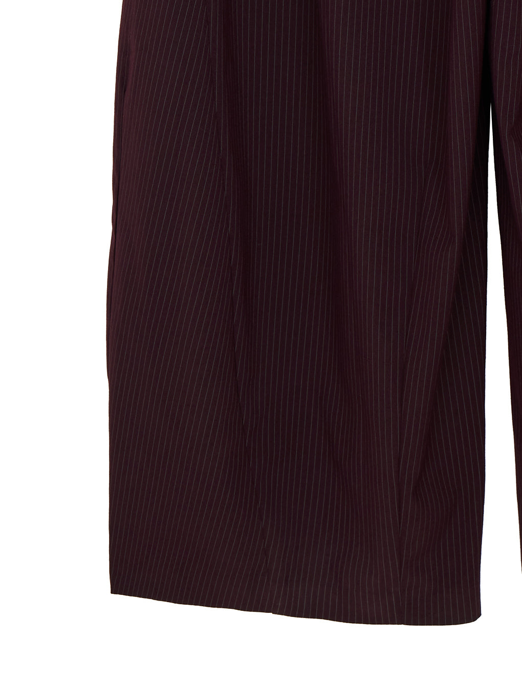 UND PINSTRIPE BARREL SILHOUETE PANTS