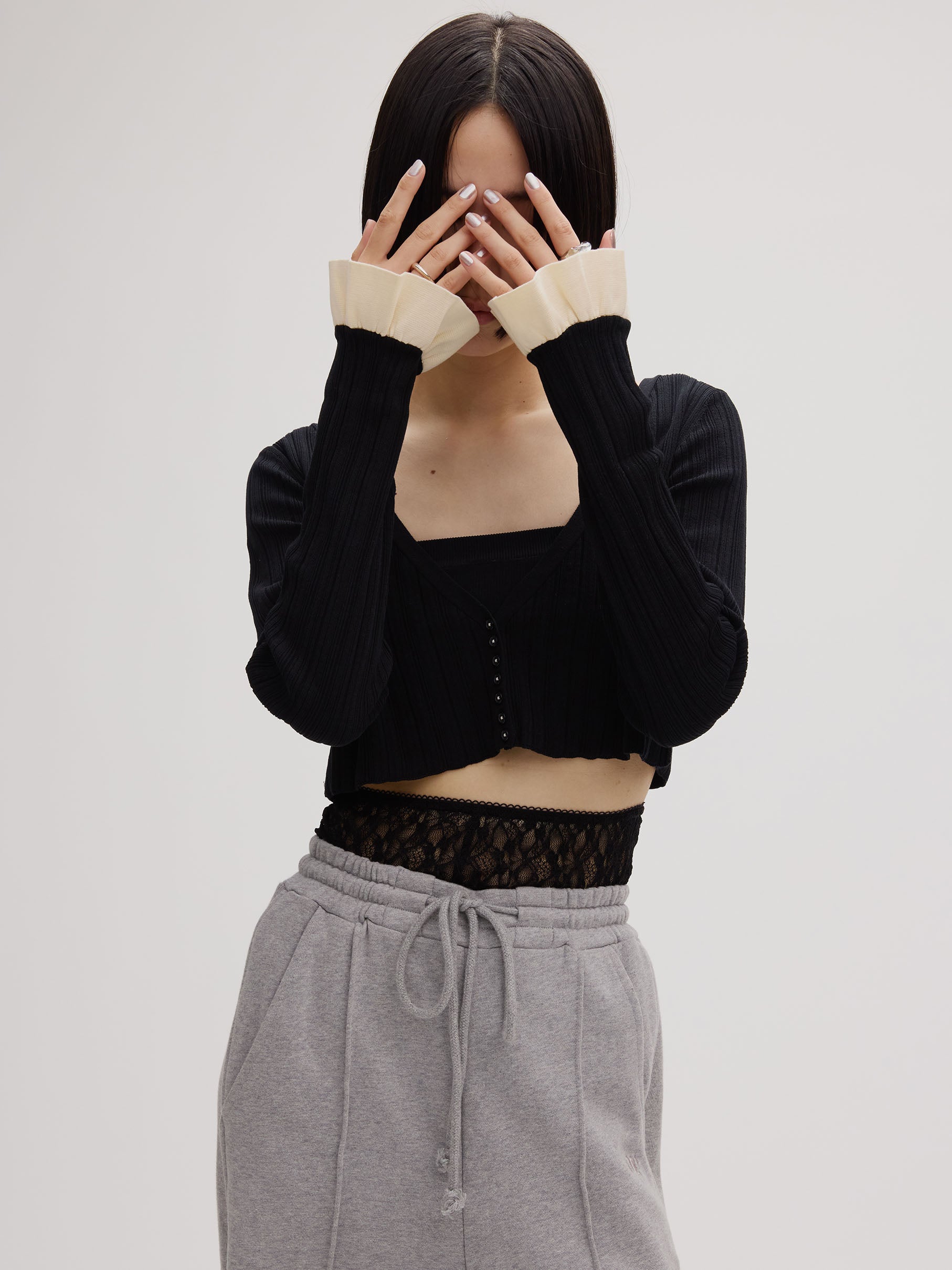 MEDI PURIPURI SHORT KNIT CARDIGAN