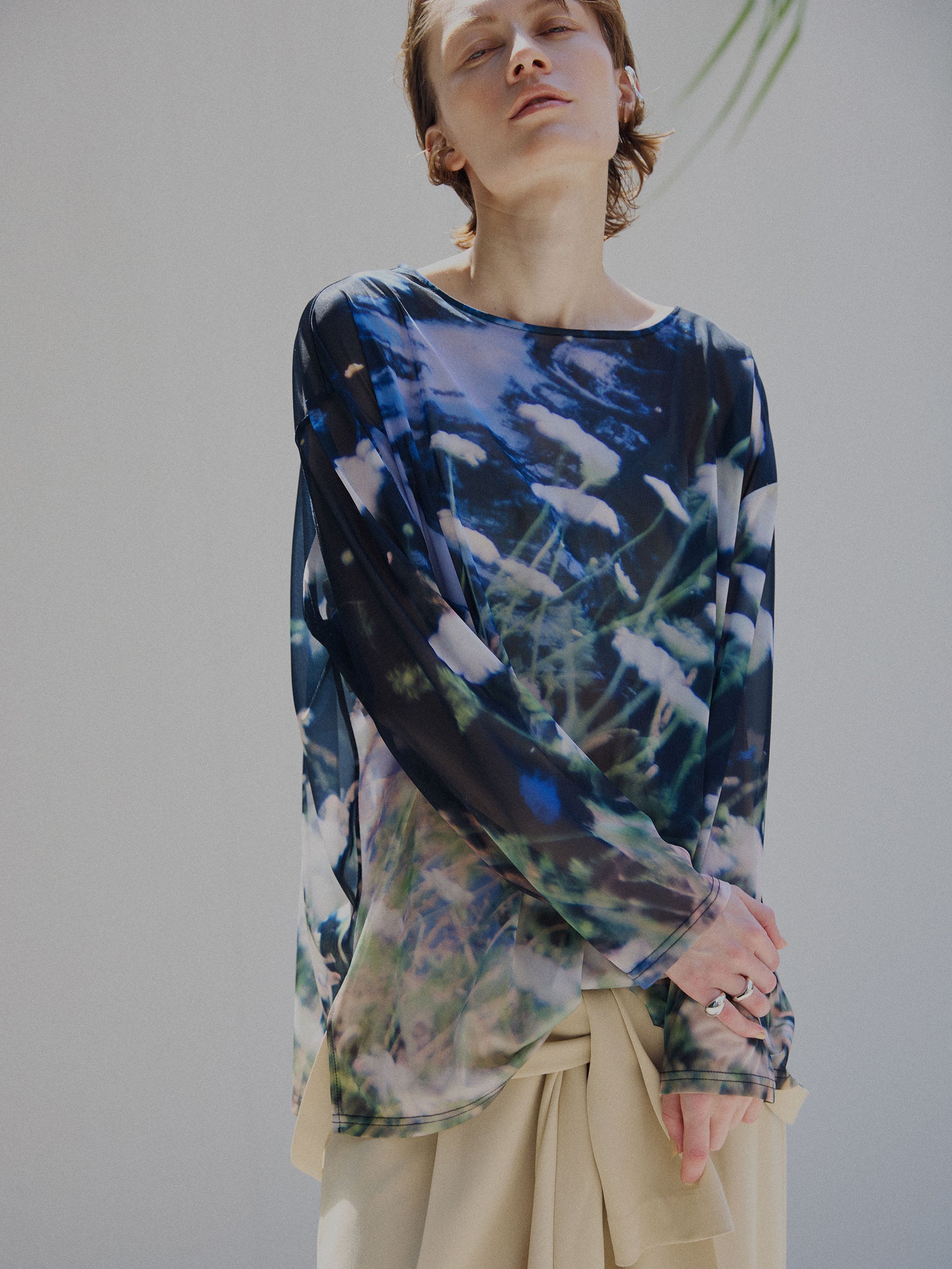 Silvia Conde Oliván×Ameri SHEER TOP